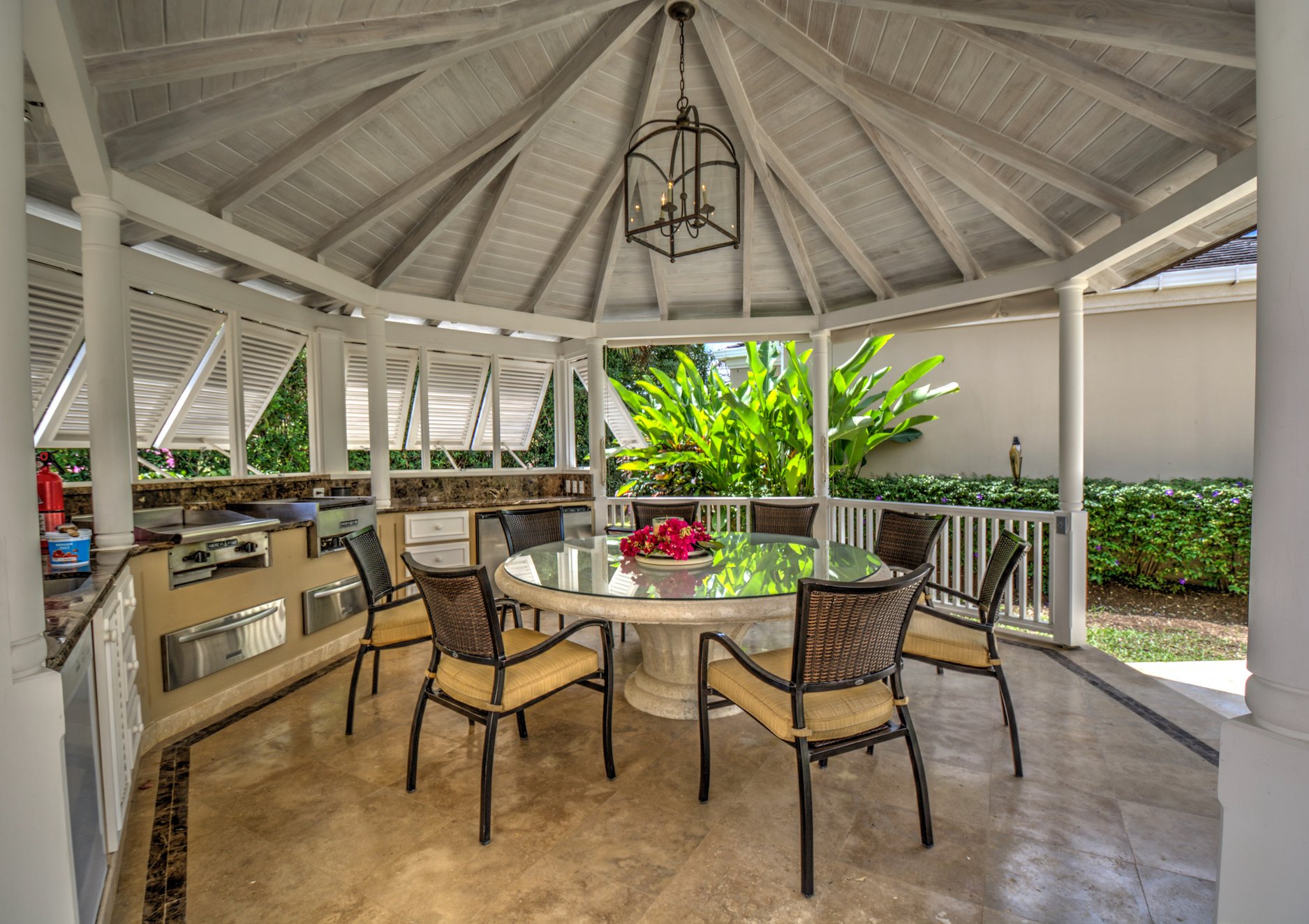 Gazebo 3.jpg