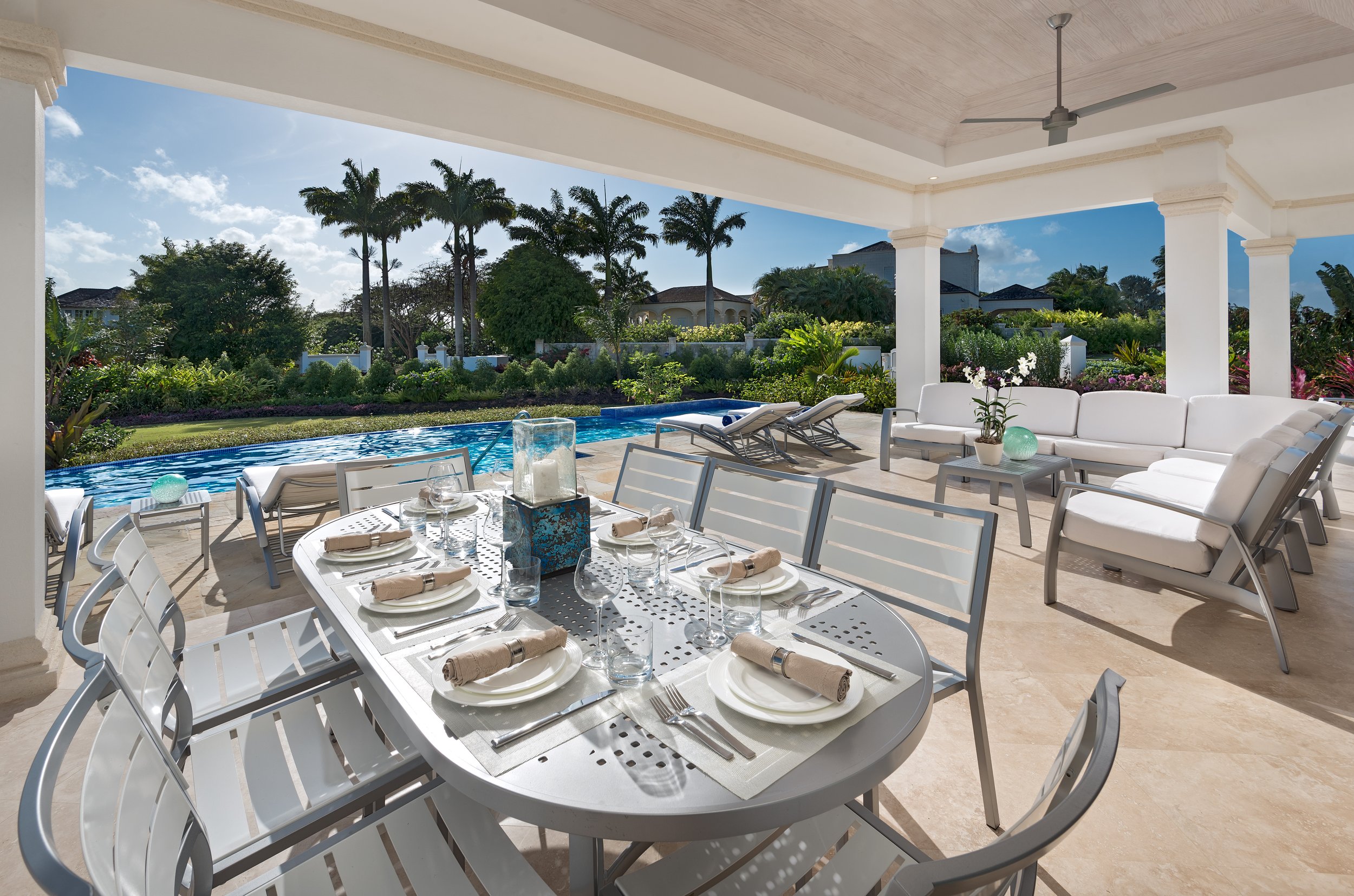 RWM MAR-2018 RP4 DINE ON PATIO.jpg