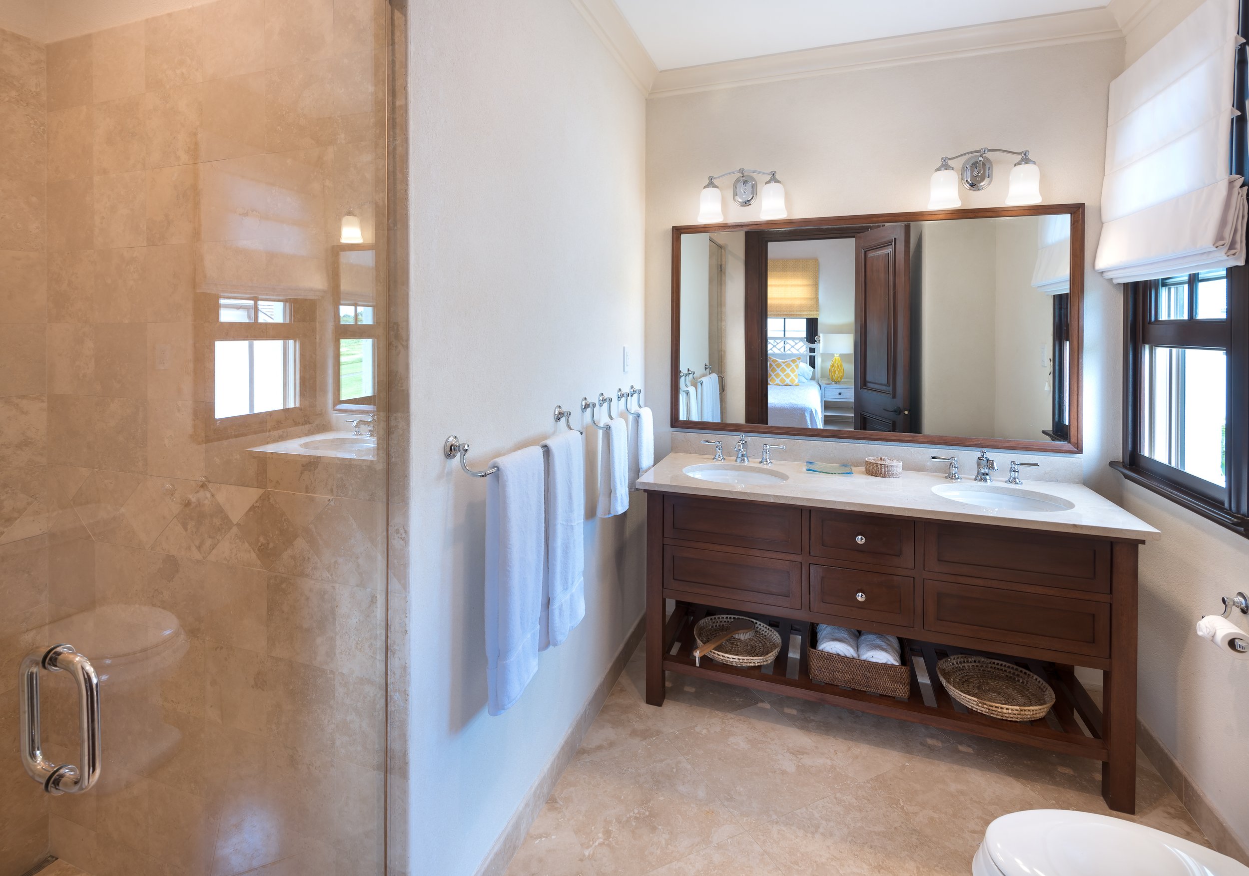 apes_hill_garden_wall_13_aug-2019_bath_2.jpg