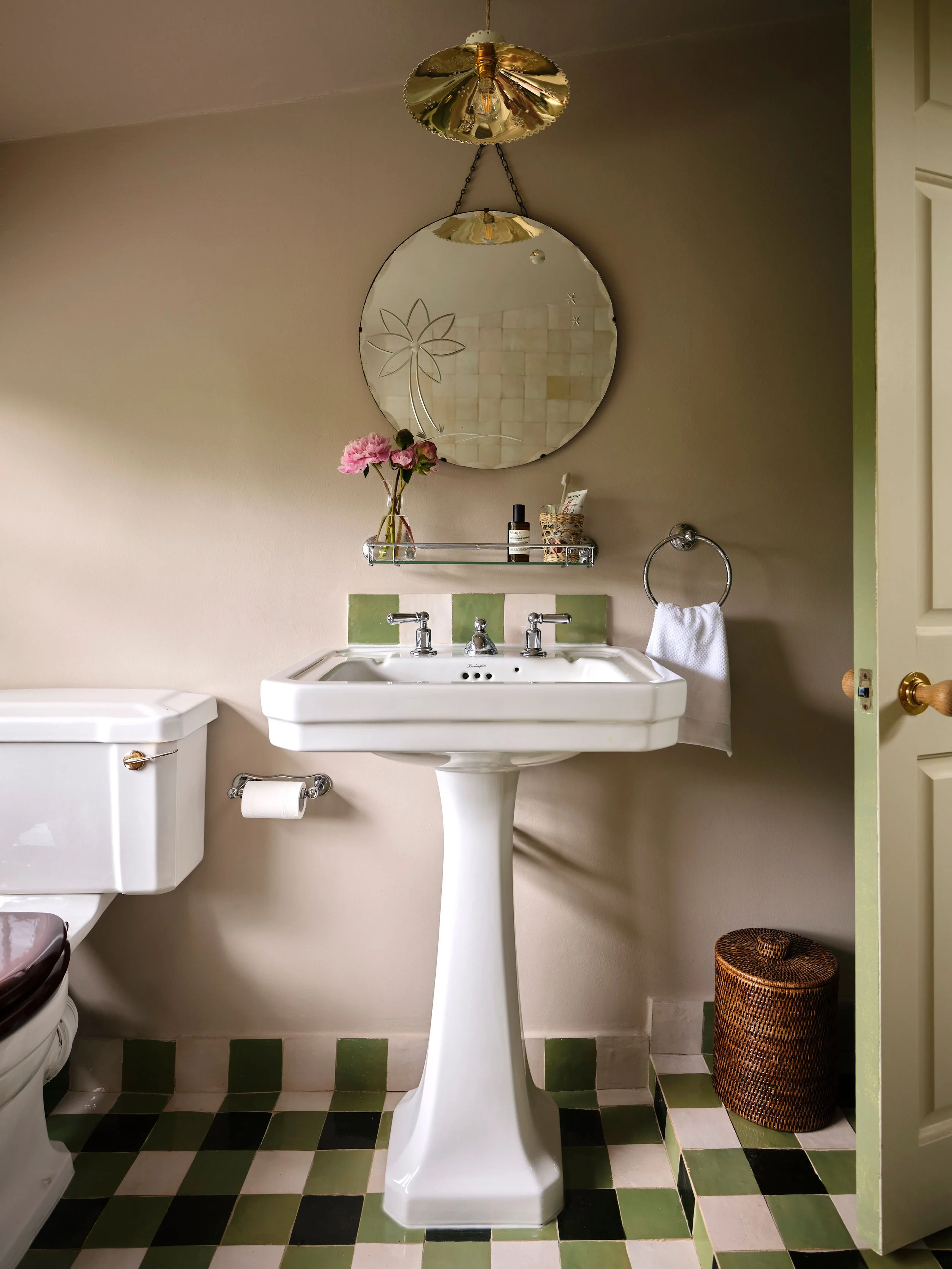 D_260612_bathroom_11.jpg