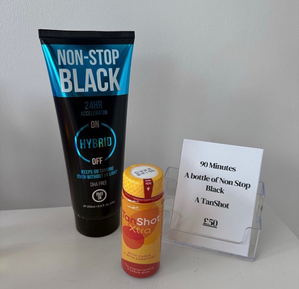 Our best selling offer is back ✨

Get a full size bottle of Non Stop Black (normal, bronzer or tingle), a 90 minute bulk course and a Tanshot for only &pound;50! 

Offer available until 18th May ✨

#glowbyeve #tanningsalon #sunbedshop #bedworth #sunb