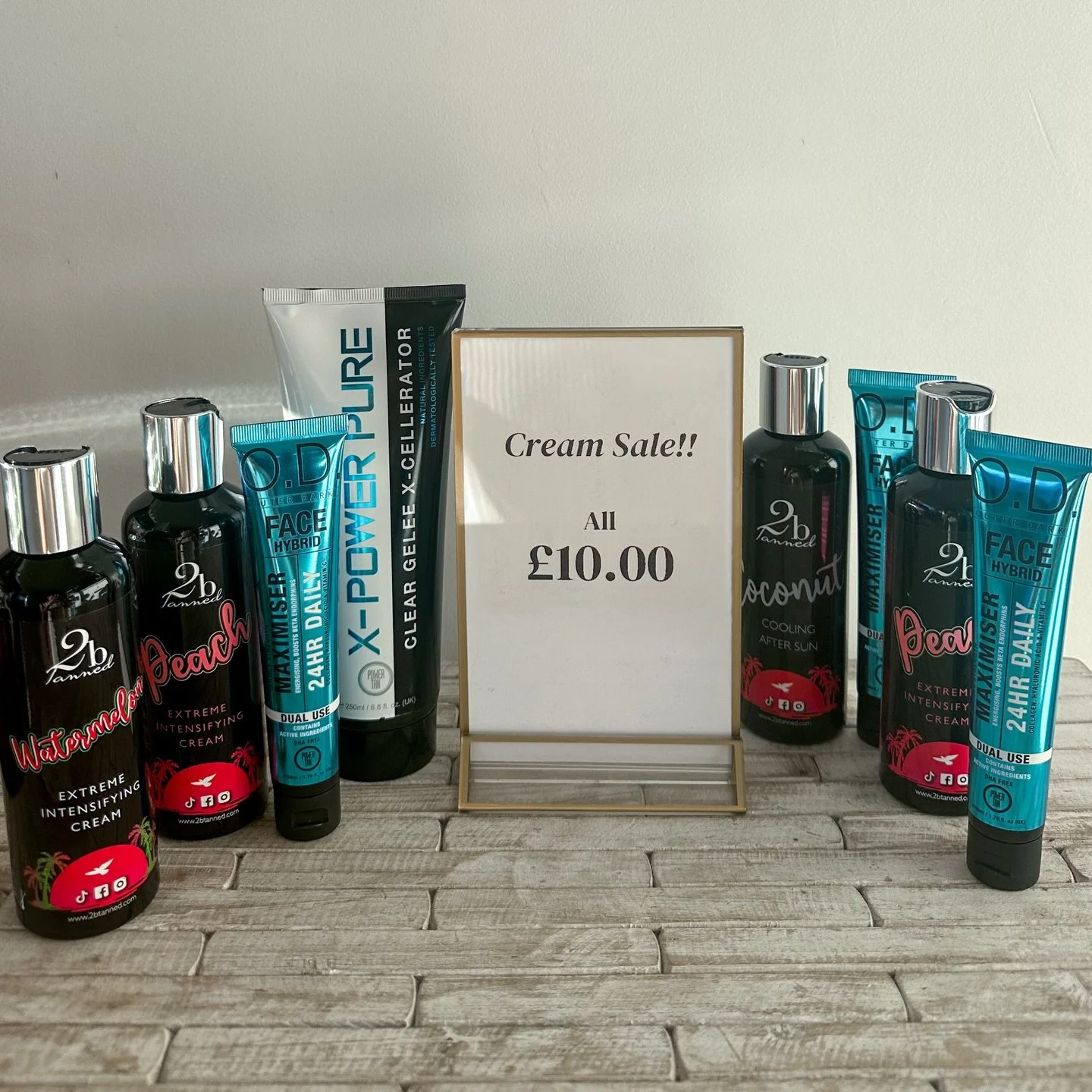 Lots of creams available at &pound;10 each! 
Available until remaining stock is sold out ✨

Pop into the salon or message us to buy x