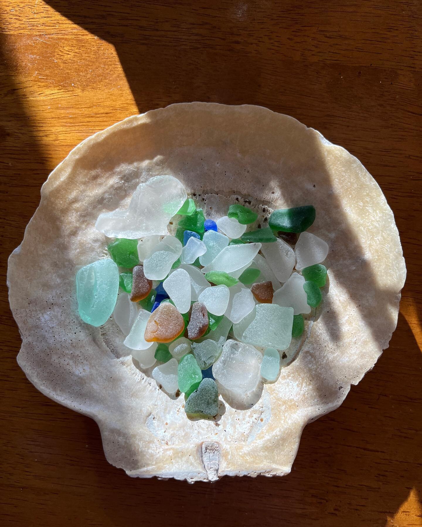 Each piece found, seaglass pieces, including the beautiful scallop shell, by taking the time to walk the beach.
I can create many of these for you&hellip;.