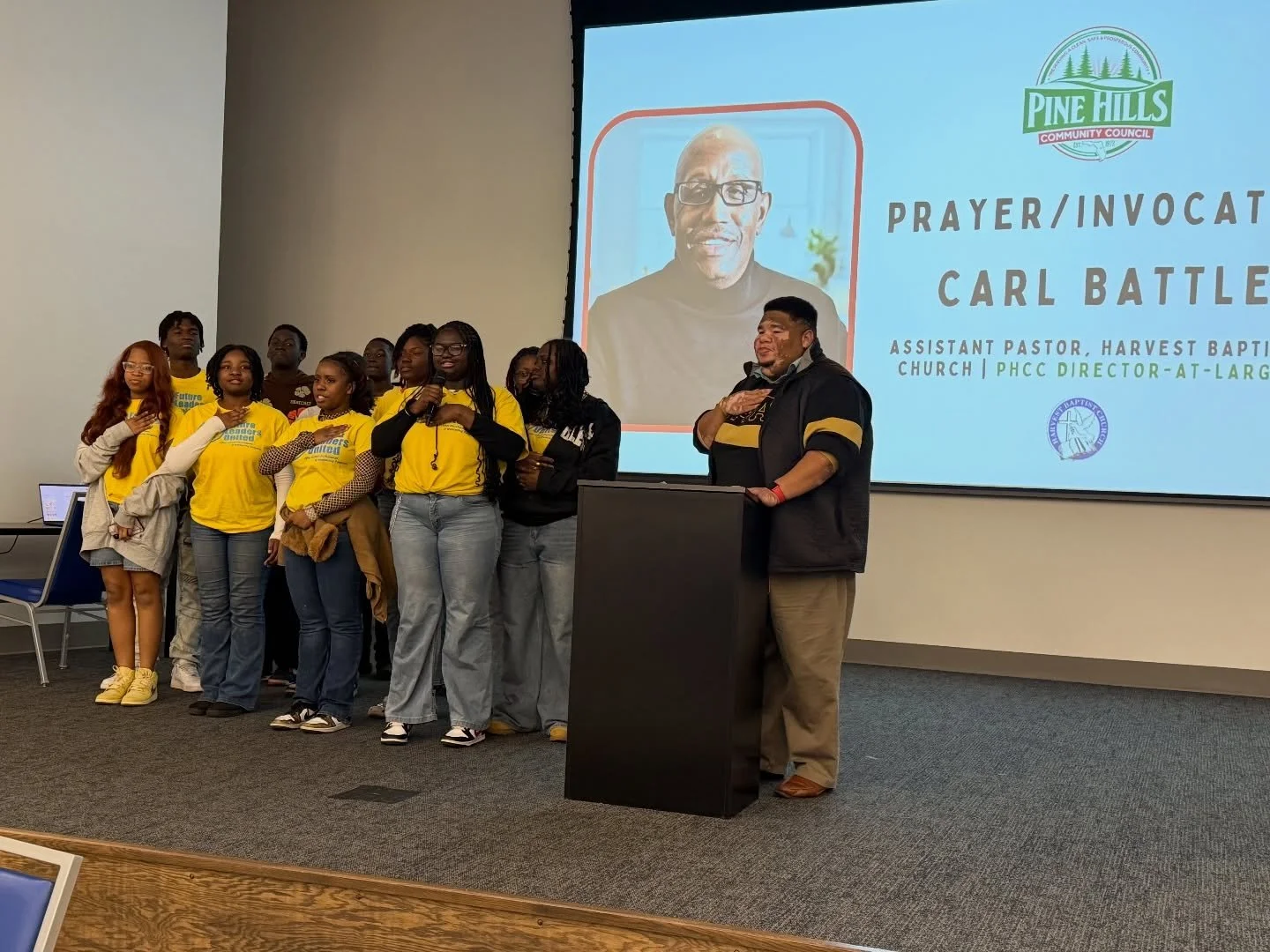 🤝 Setting the PACE for a Better Pine Hills 🤝

Tonight marked a milestone as President Julien Serrano-O&rsquo;Neil, ACNP led his first official Monthly Meeting of the Pine Hills Community Council under the PACE Administration &mdash; and the focus w