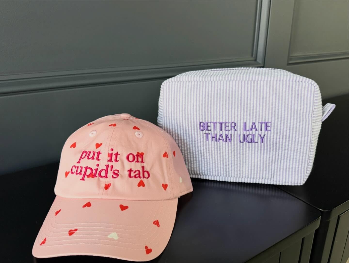 Personalized Valentine&rsquo;s cap and Make-up bag 💕💋