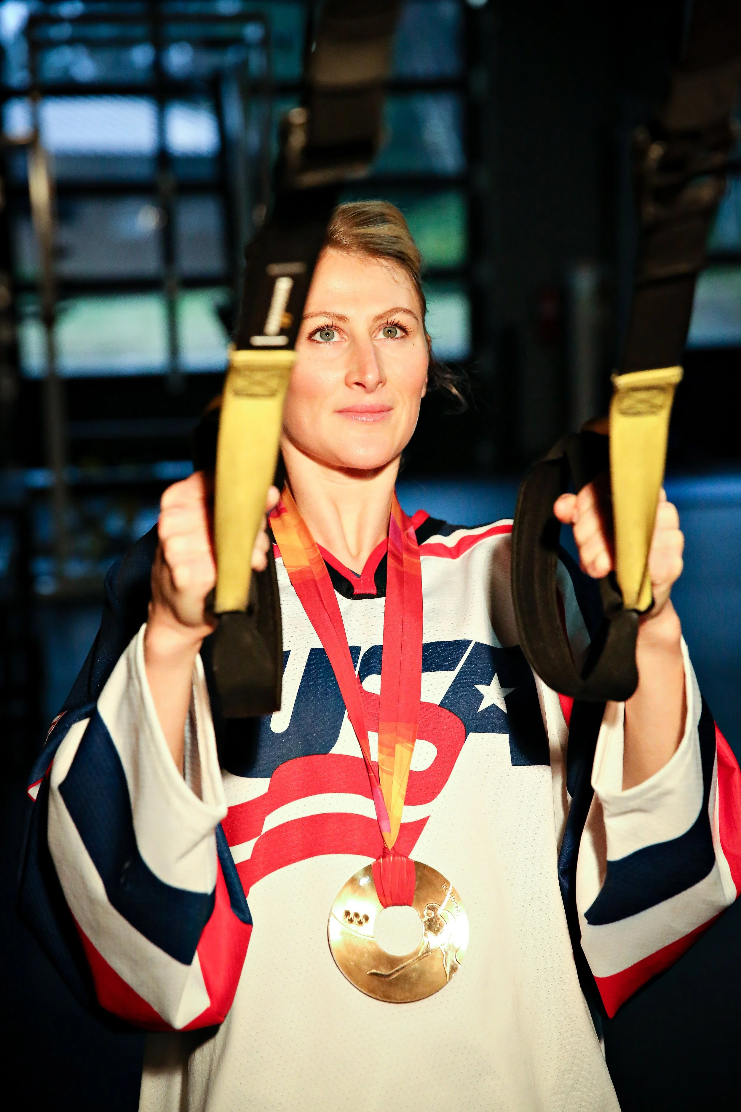 Kelly Tysland with bronze metal at experience momentum