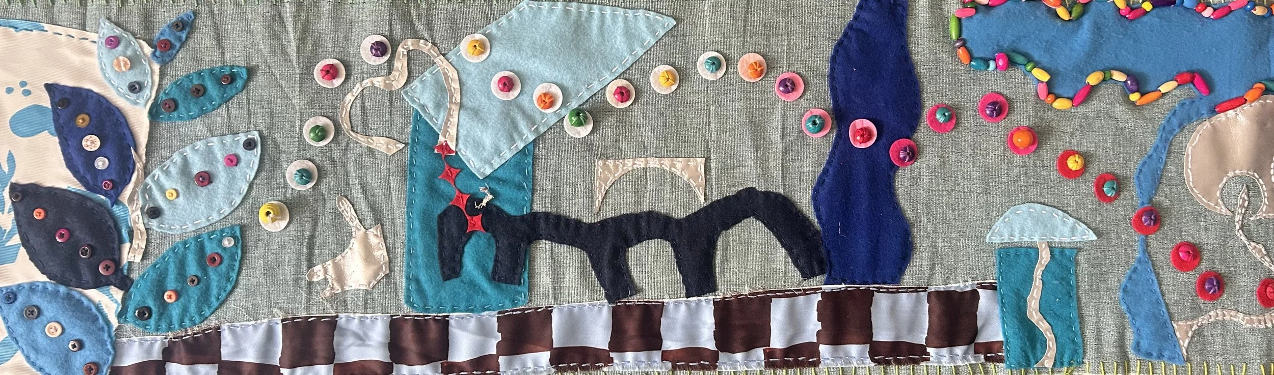 'Liwa Liwa’
 
'Liwa Liwa' Original (Yarn-died cotton) 
 
35x130cm
 
£400
Available to purchase at Kubo Garden