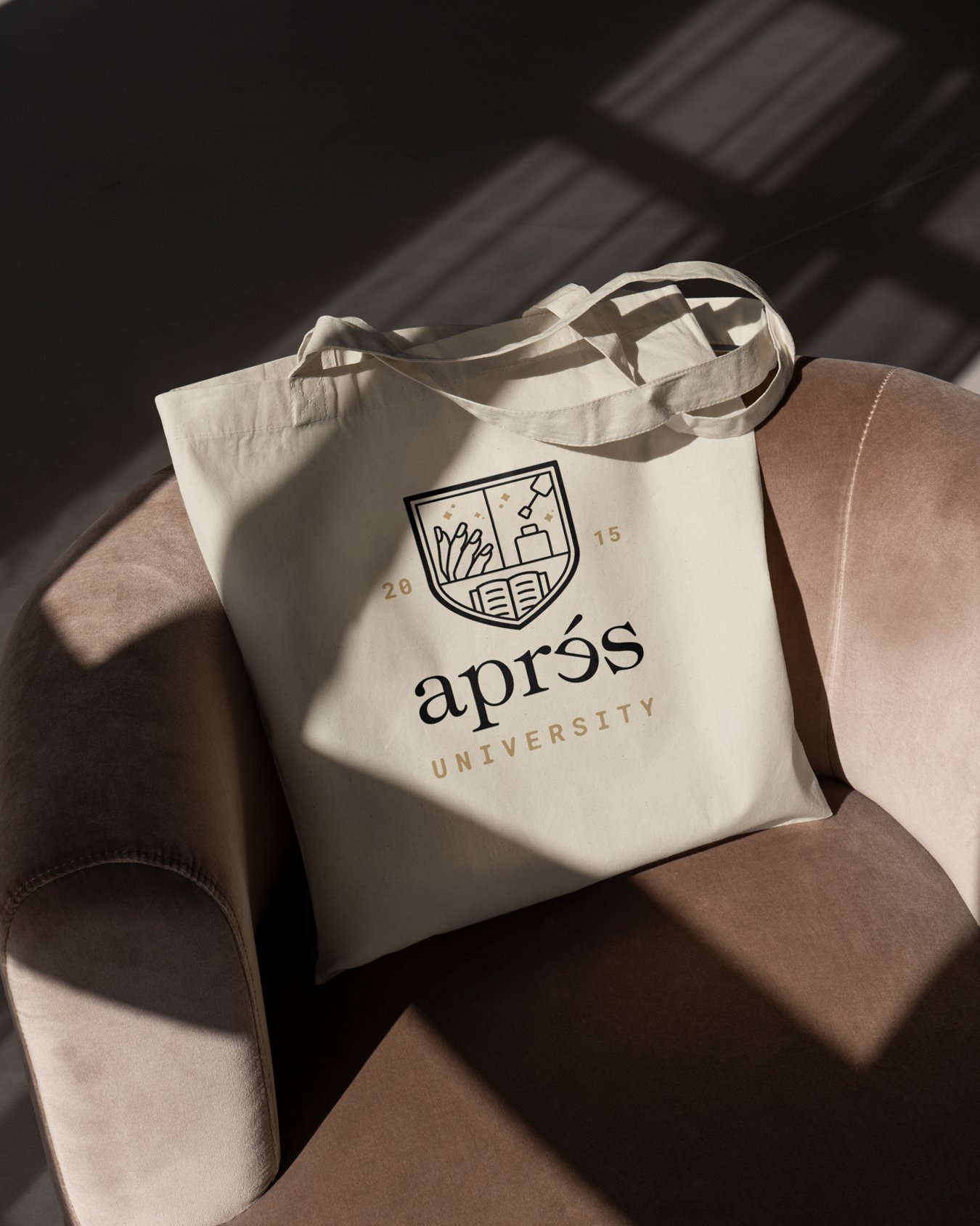 02_Apres-LogoBag.jpg