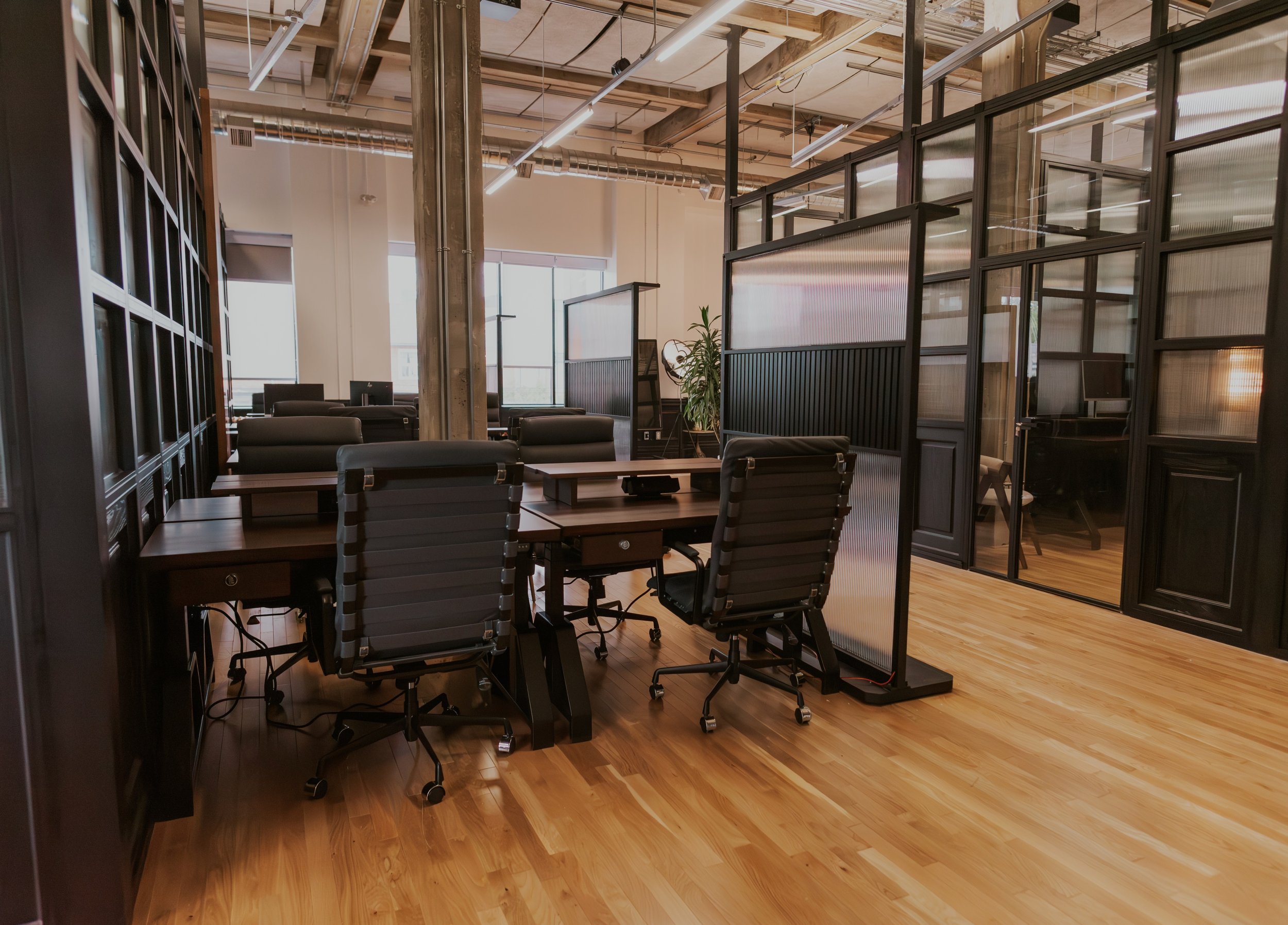 Resident Desks - Teams Floor