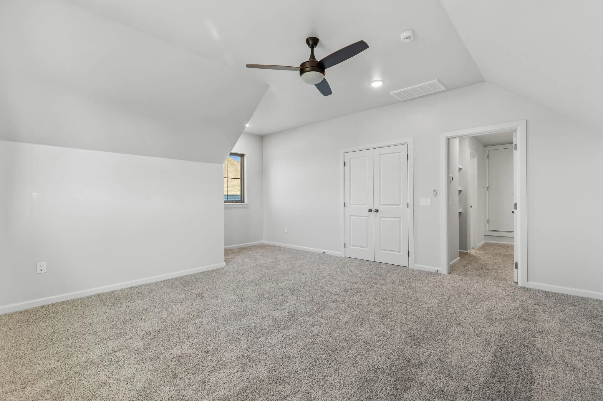 35-web-or-mls-Photo-35.jpg