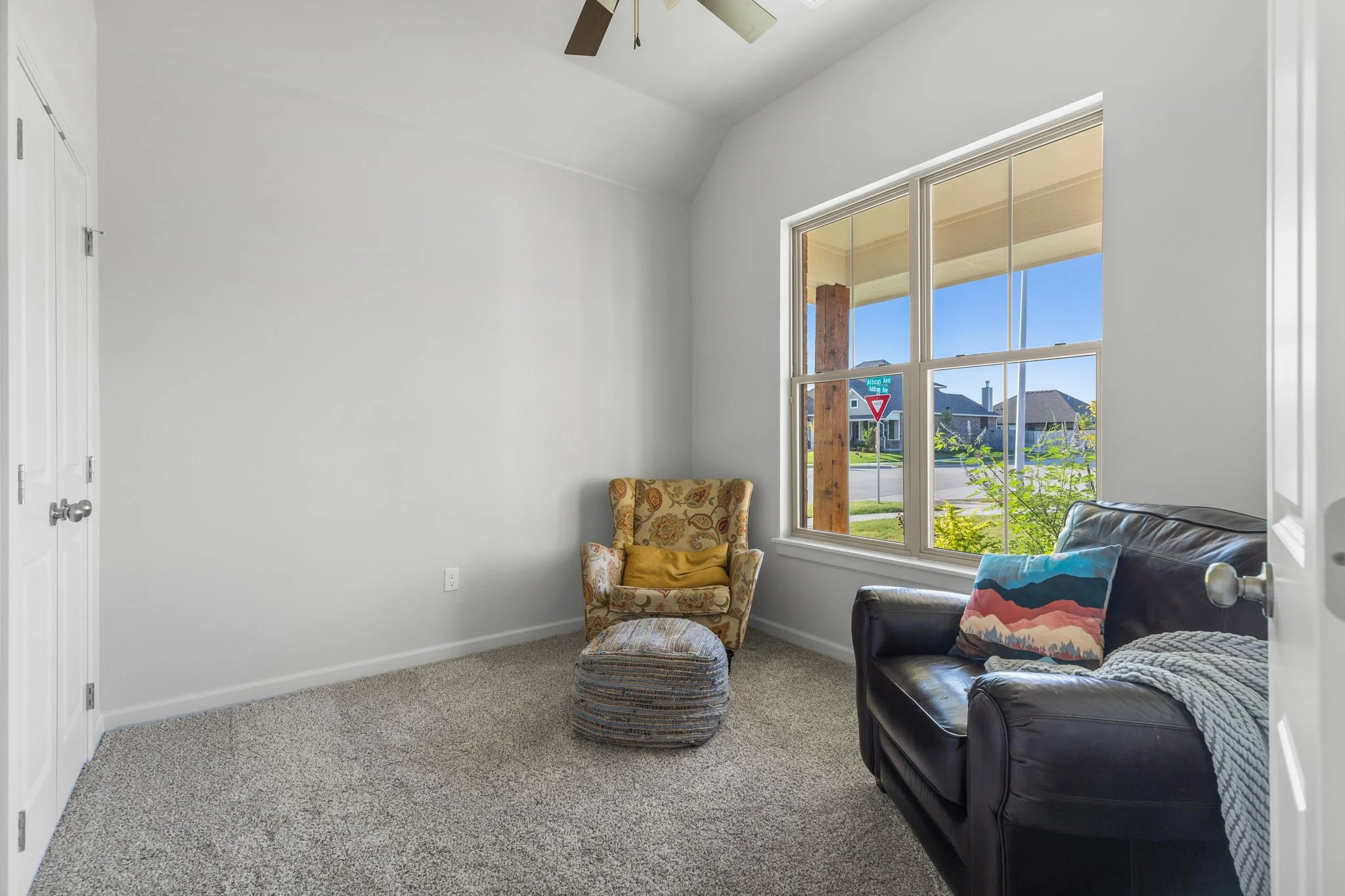 8-web-or-mls-Photo-8.jpg