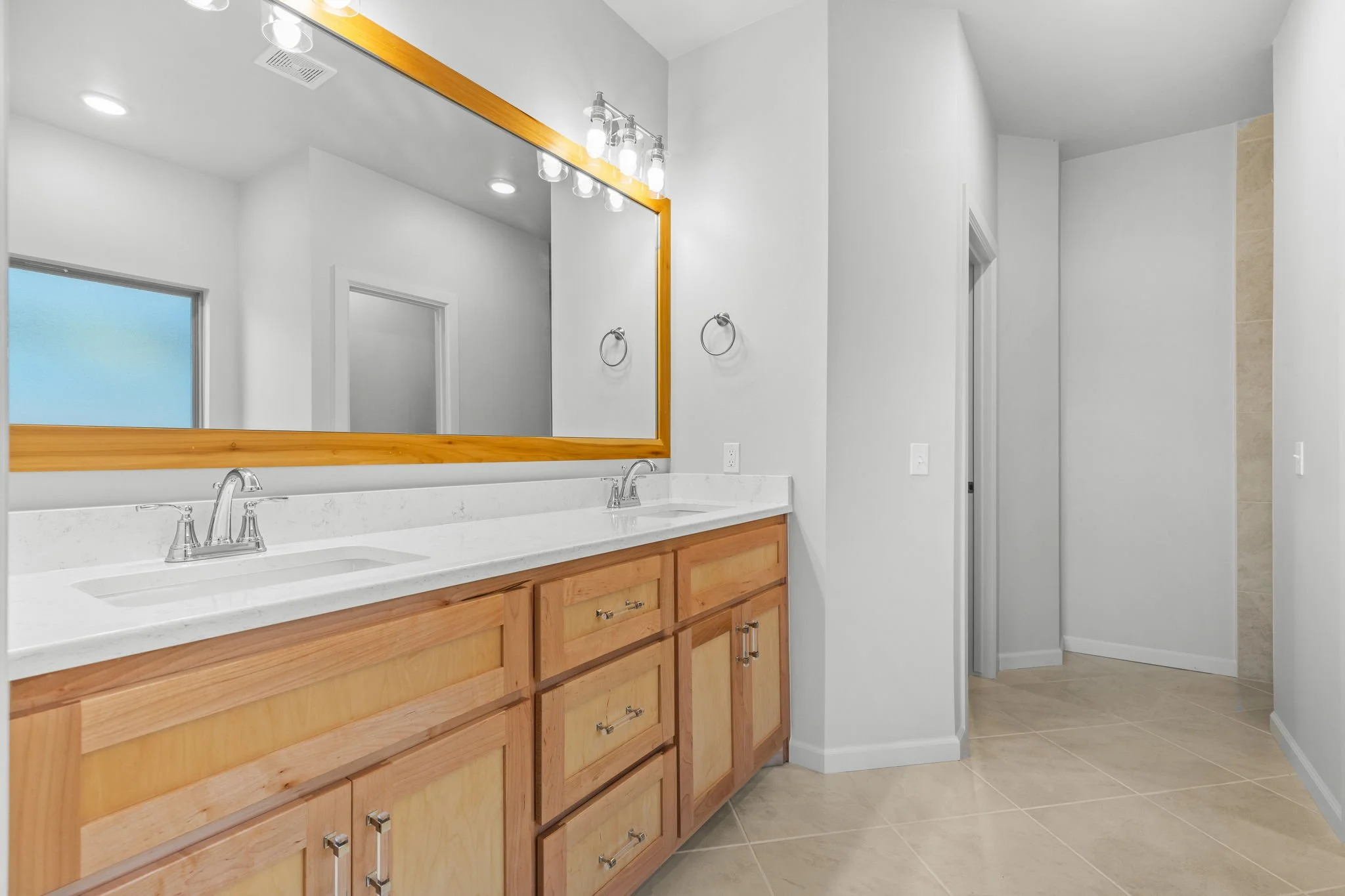 26-web-or-mls-Photo-26.jpg