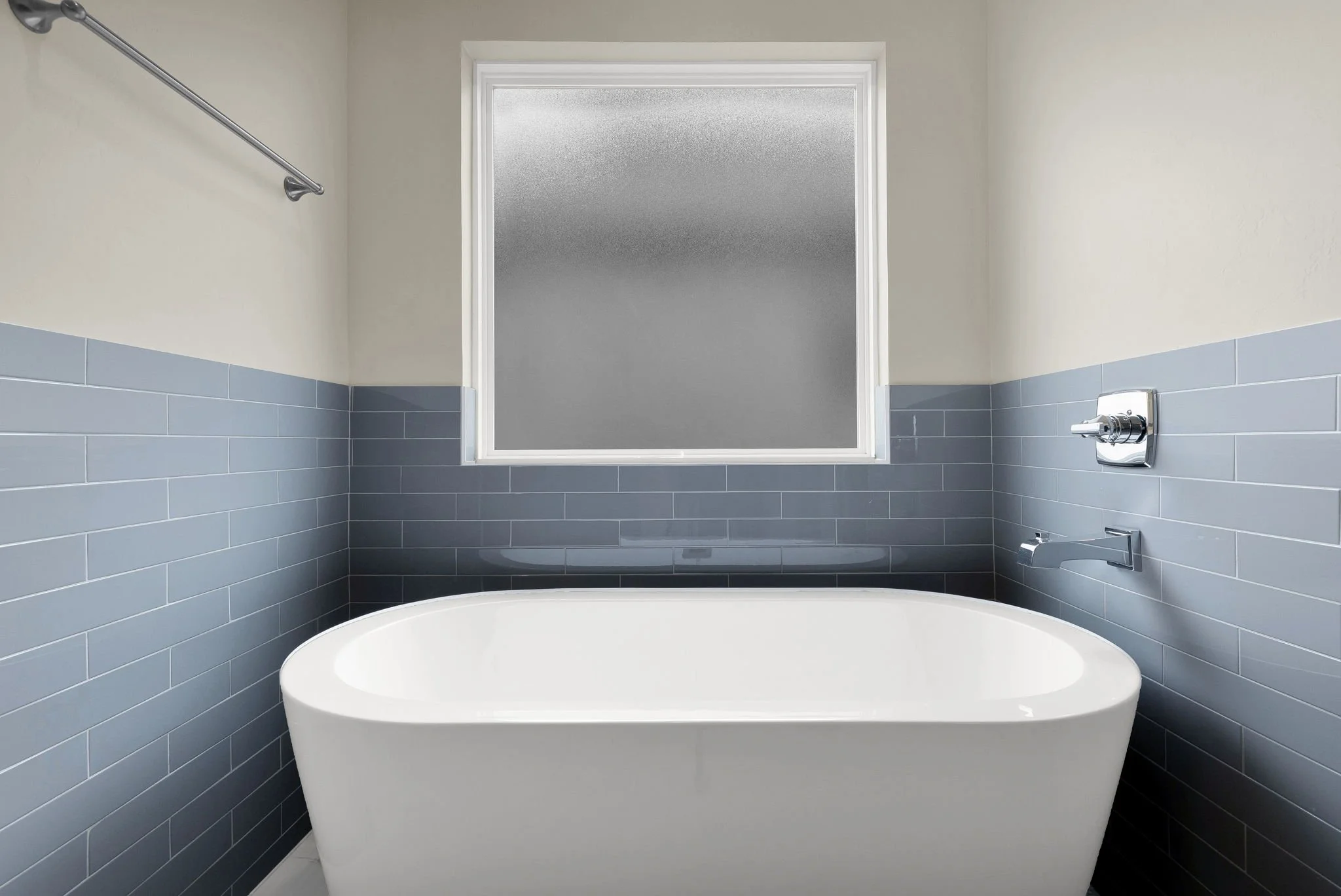 30-web-or-mls-Photo-30.jpg