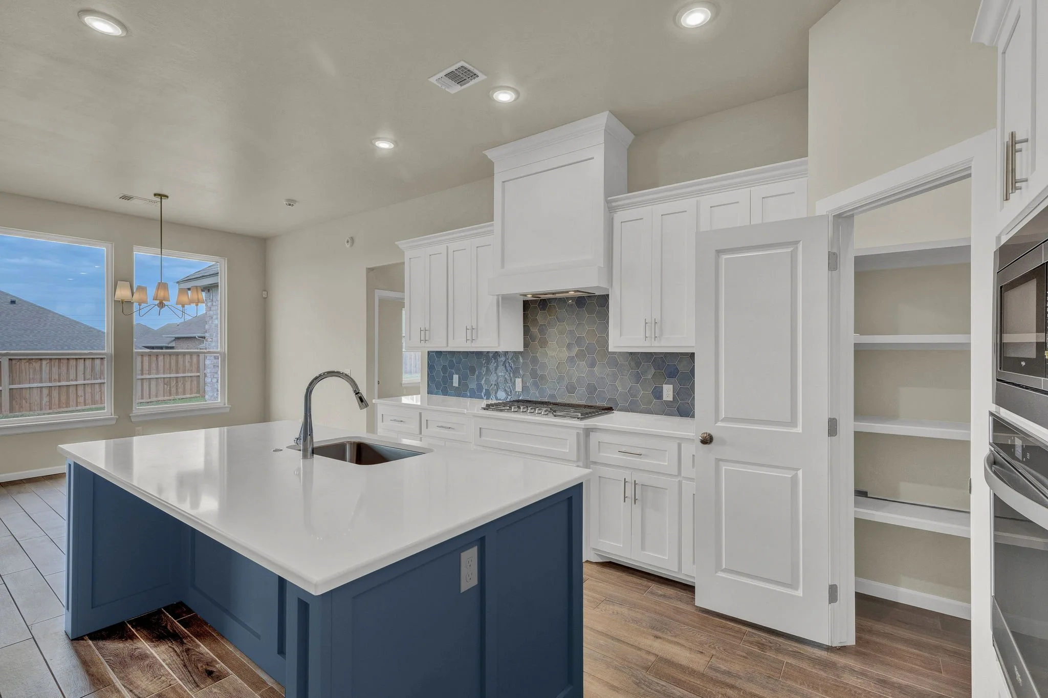 15-web-or-mls-Photo-15.jpg