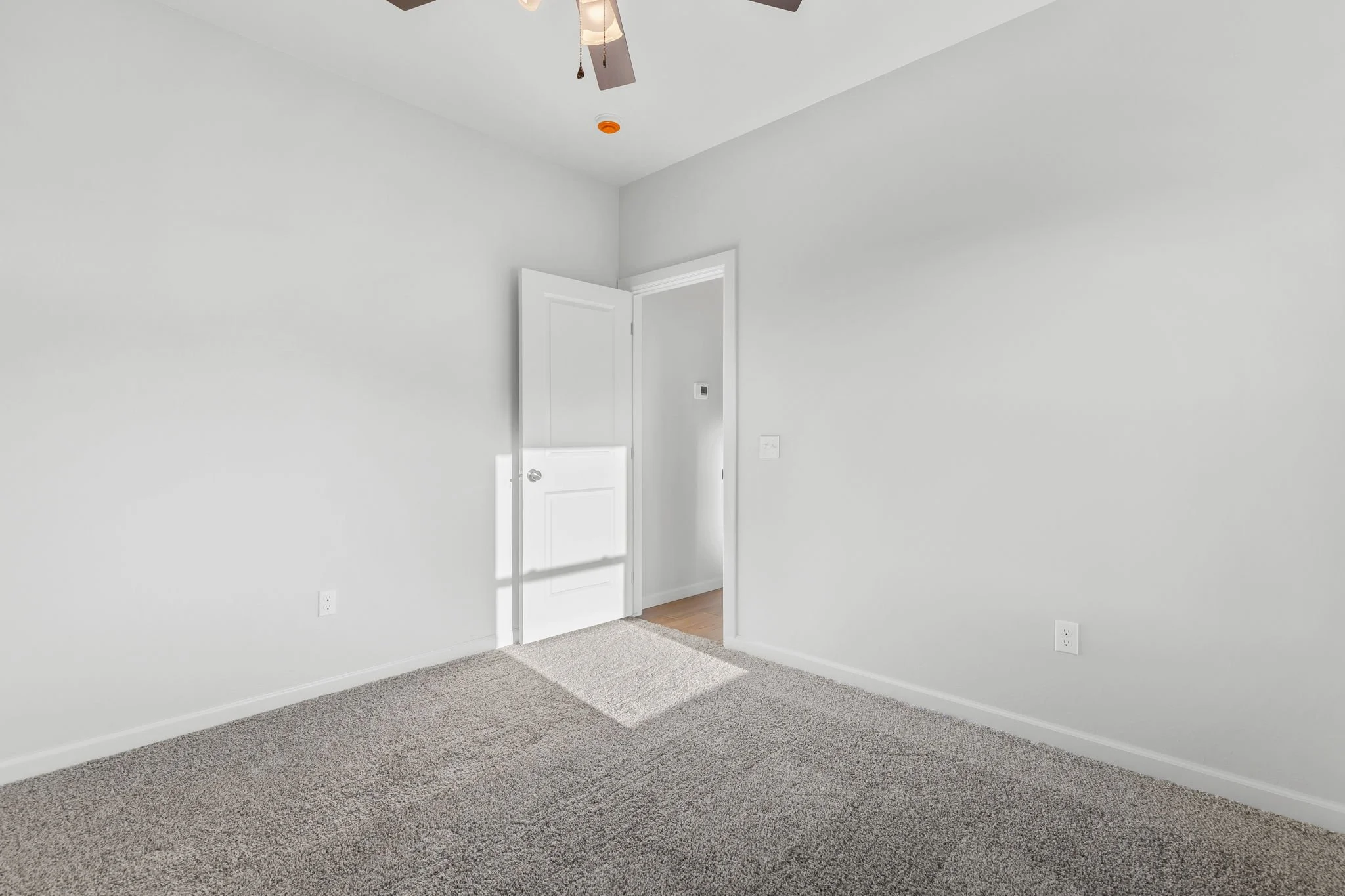 20-web-or-mls-Photo-20.jpg