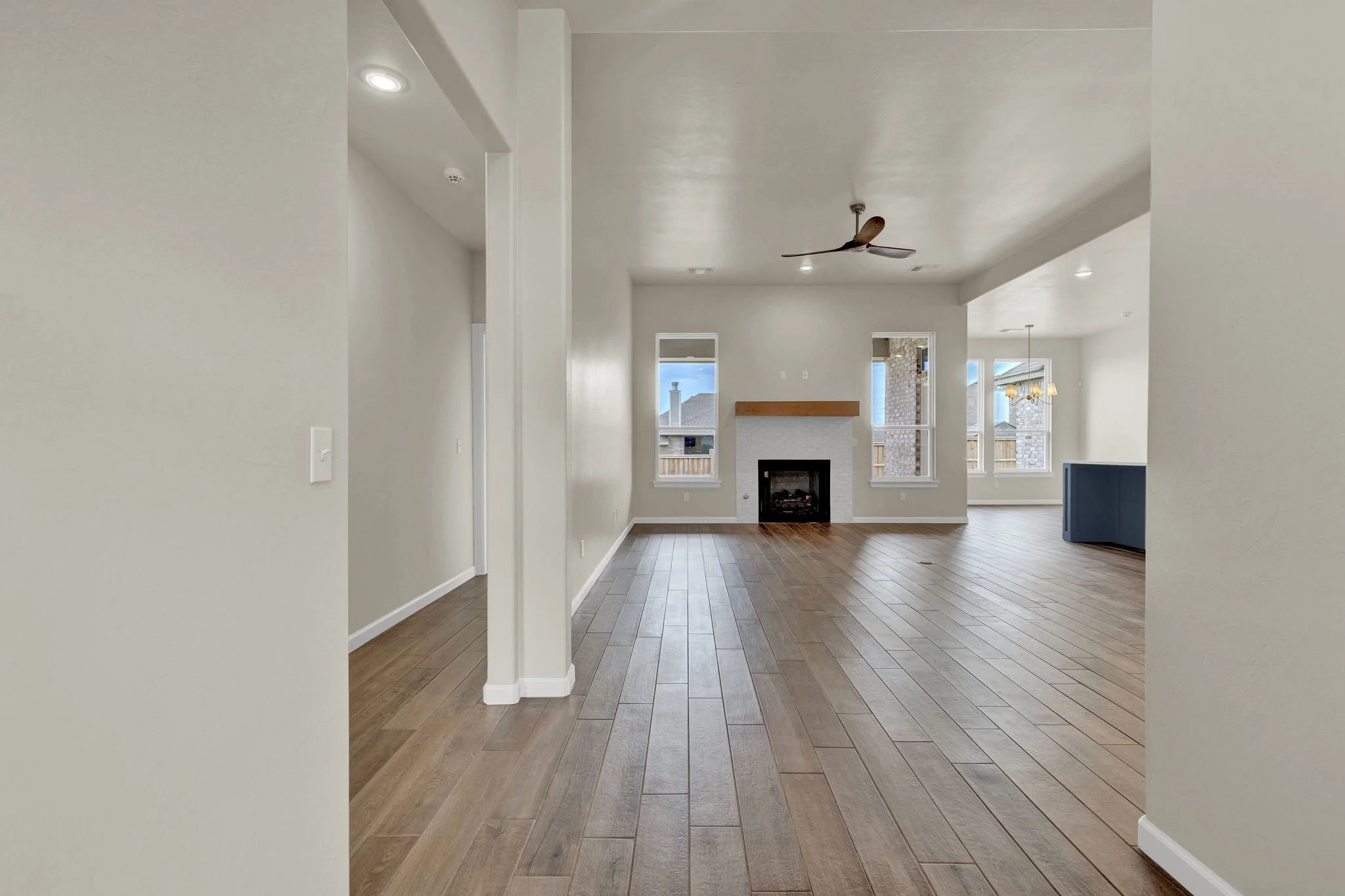 6-web-or-mls-Photo-6.jpg