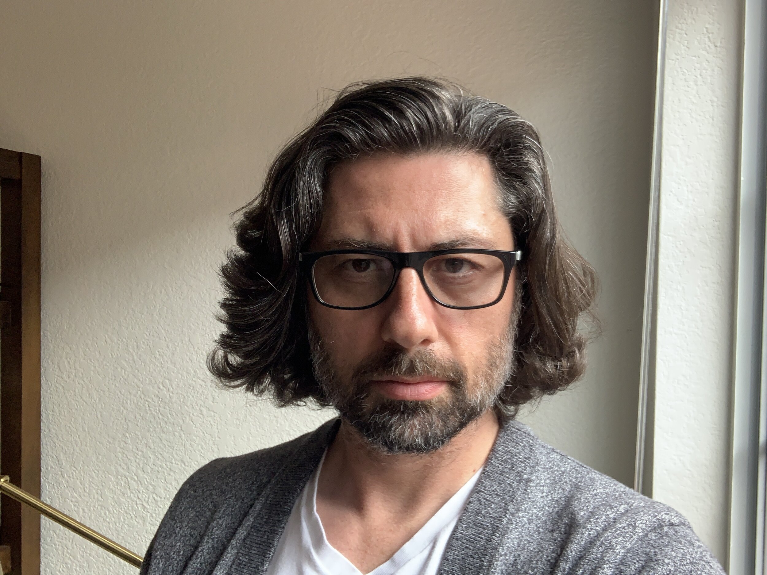 Definitive guide to your best self for virtual meetings from the point of view of a photographer:&nbsp;