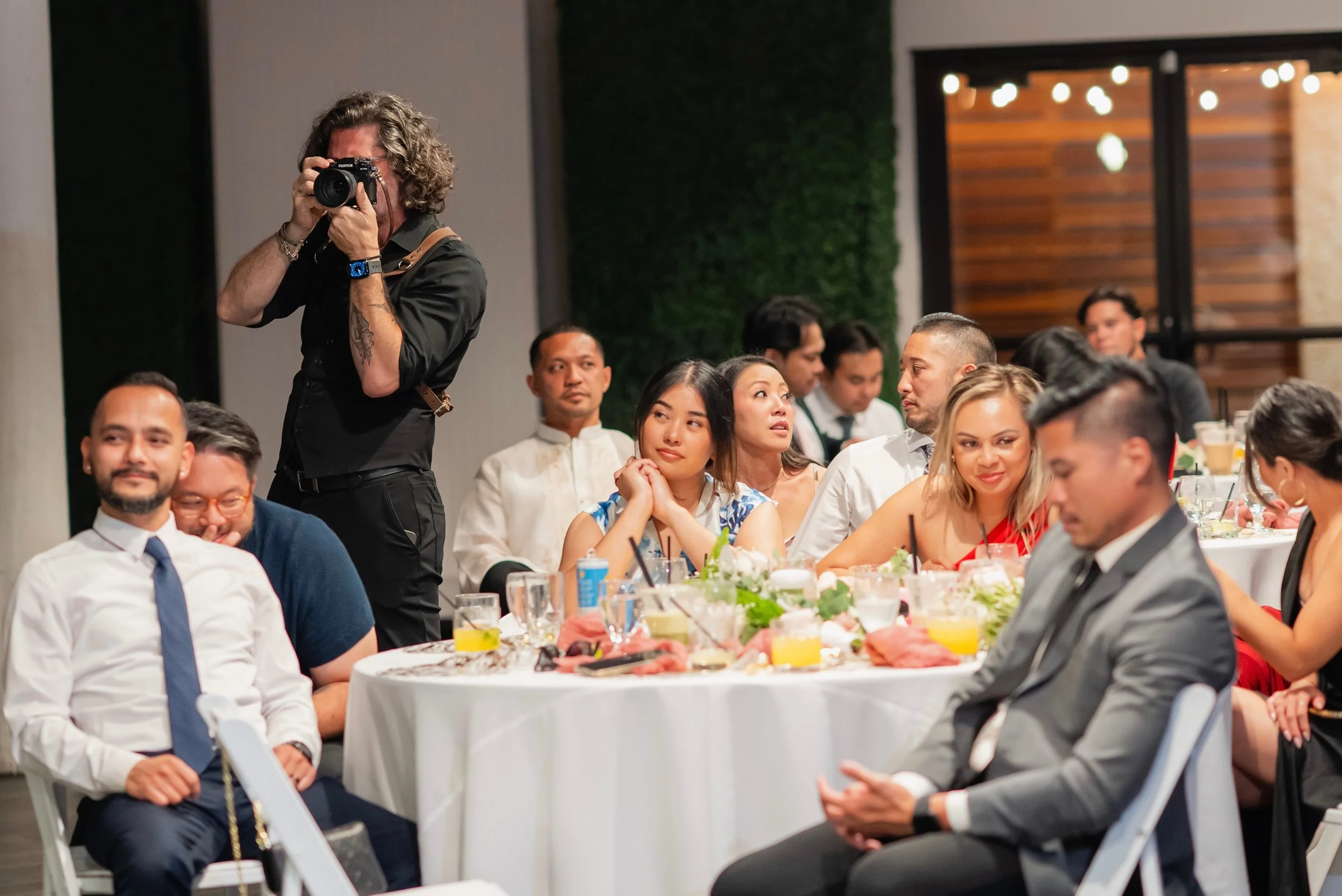 Documentary vs Traditional Wedding Photography in San Diego: Which Style Is Right for Your Wedding?