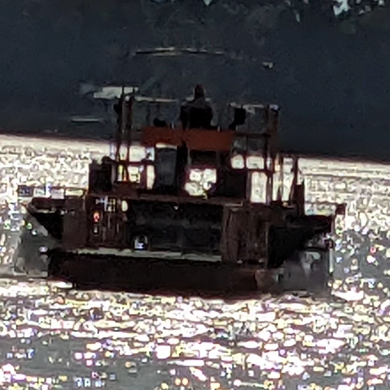 Caught this weed cutter on Big Roche a Cri Lake today during a bike ride. Thanks for helping us clean up the lakes! #petenwellandcastlerockstewards