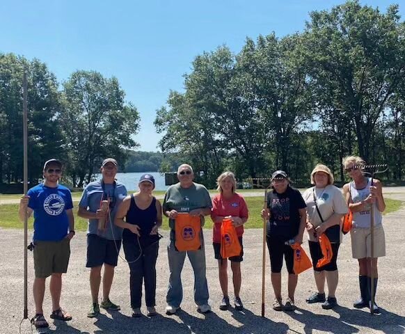 Some PACRS members attend Snap Shot Day at Petenwell County Park learning about and looking for invasive plant life with Adams Cty water conservationist Kiefer. #petenwellandcastlerockstewards  #adamscountywi