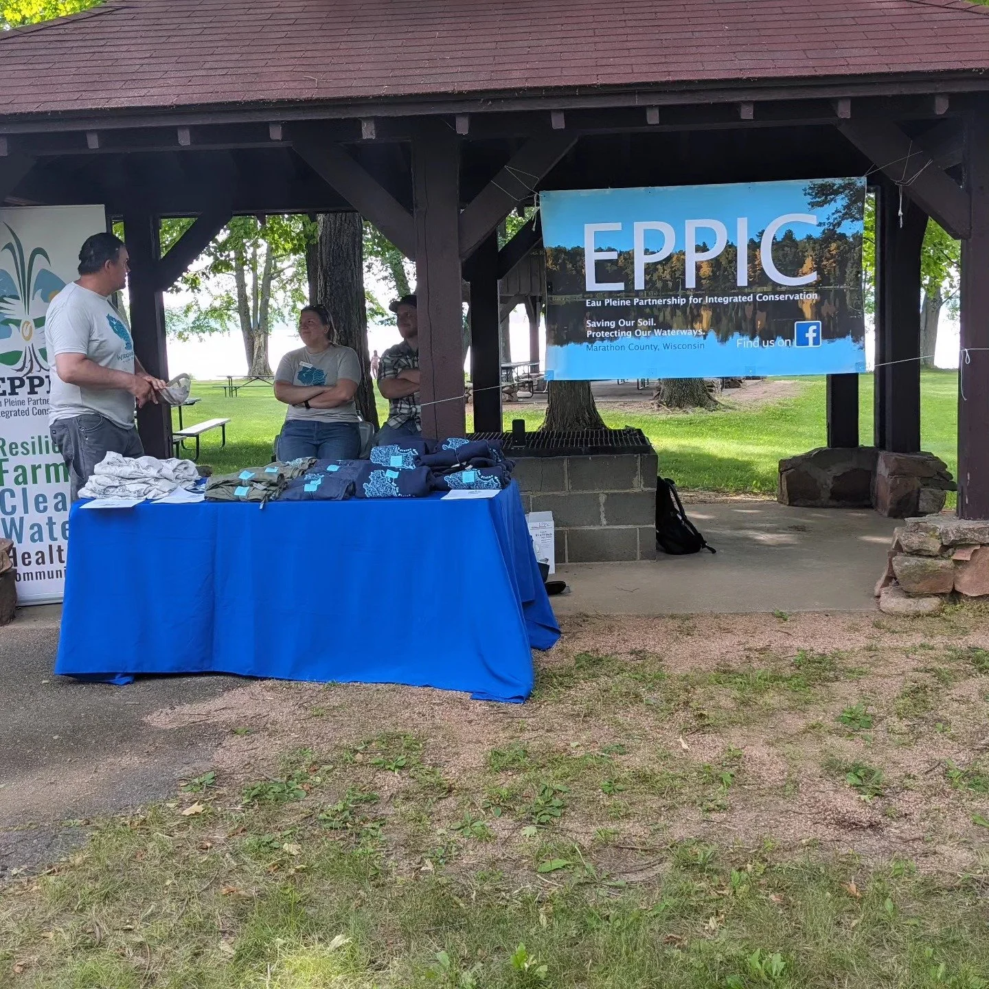 EPPIC sponsored the first WI River Bash and PACRS was there along with other water groups, providers (farmers), DNR staff and multiple counties land and water staff. A great day of partner builder. #petenwellandcastlerockstewards