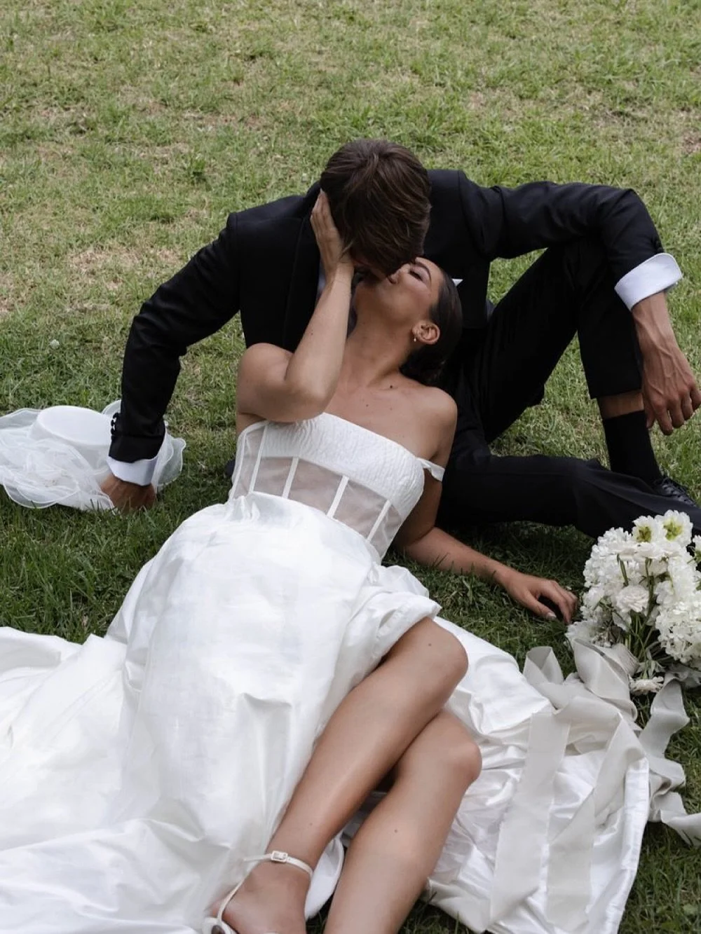 I&rsquo;m currently on maternity leave (so exciting!!!!) but I&rsquo;m also so excited to be accepting enquiries for weddings and portraits in September, October and November 2026! Select dates are available, so if you&rsquo;re interested in working 