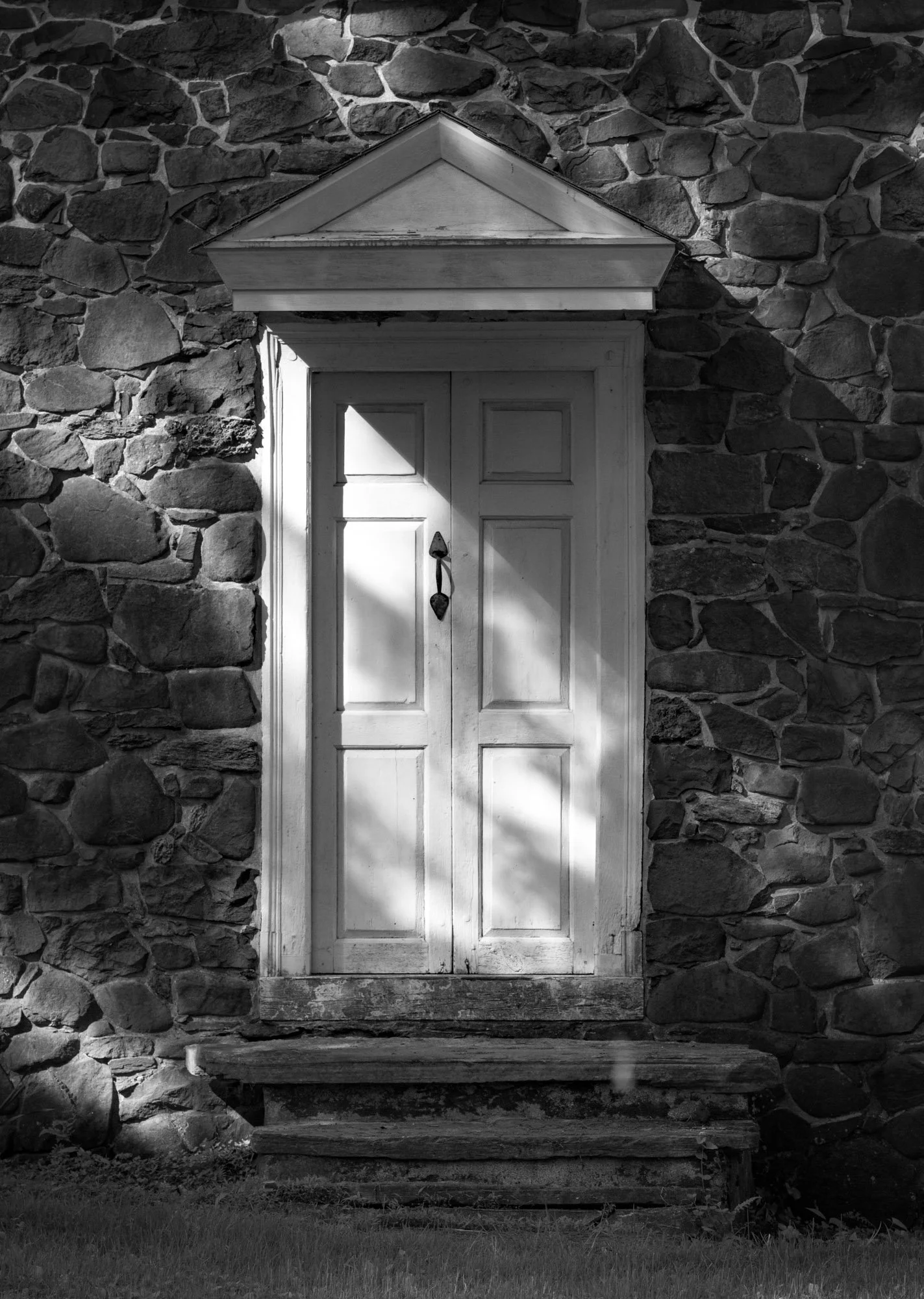 Shadows of Meeting House Doof