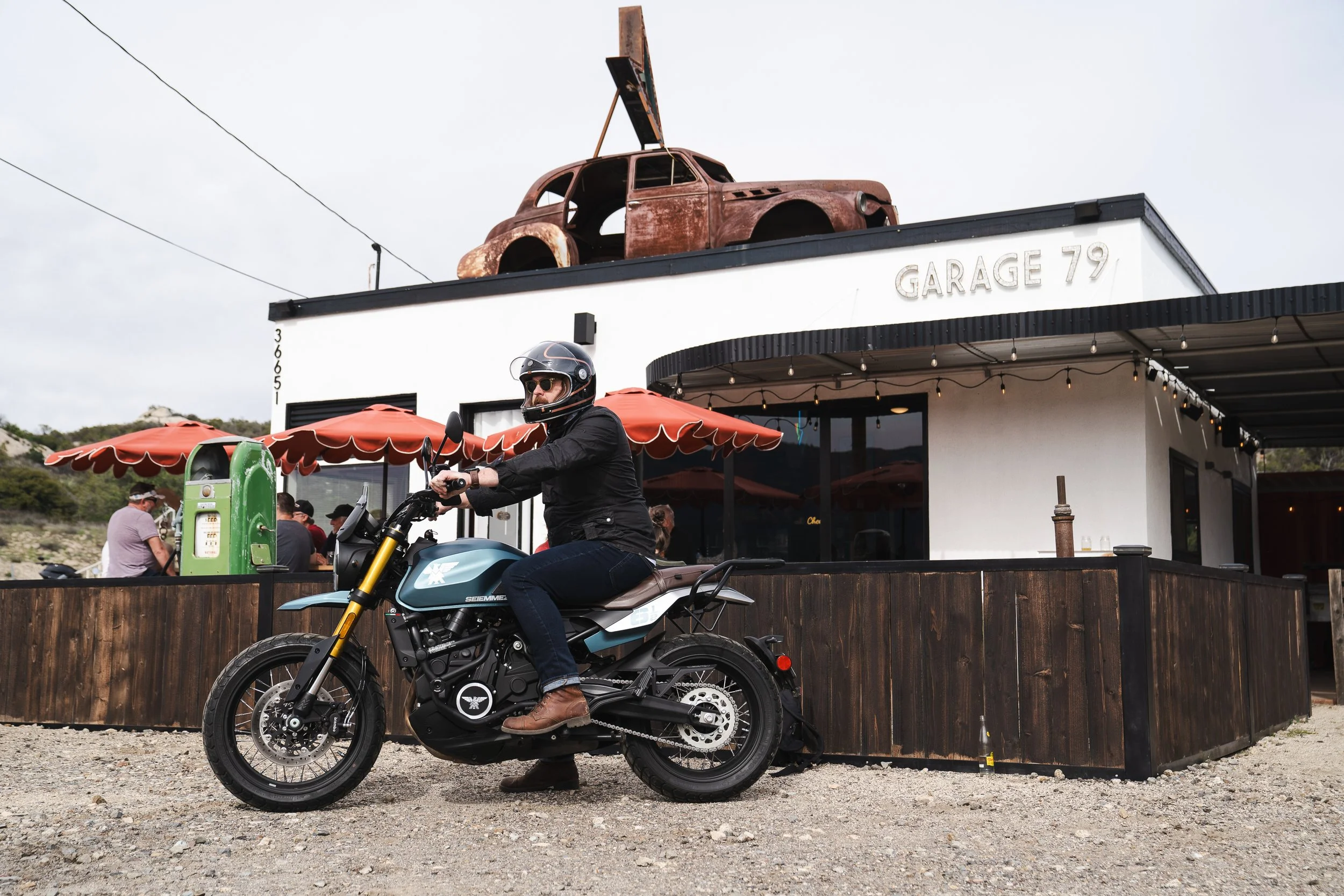 Group Ride to Garage 79