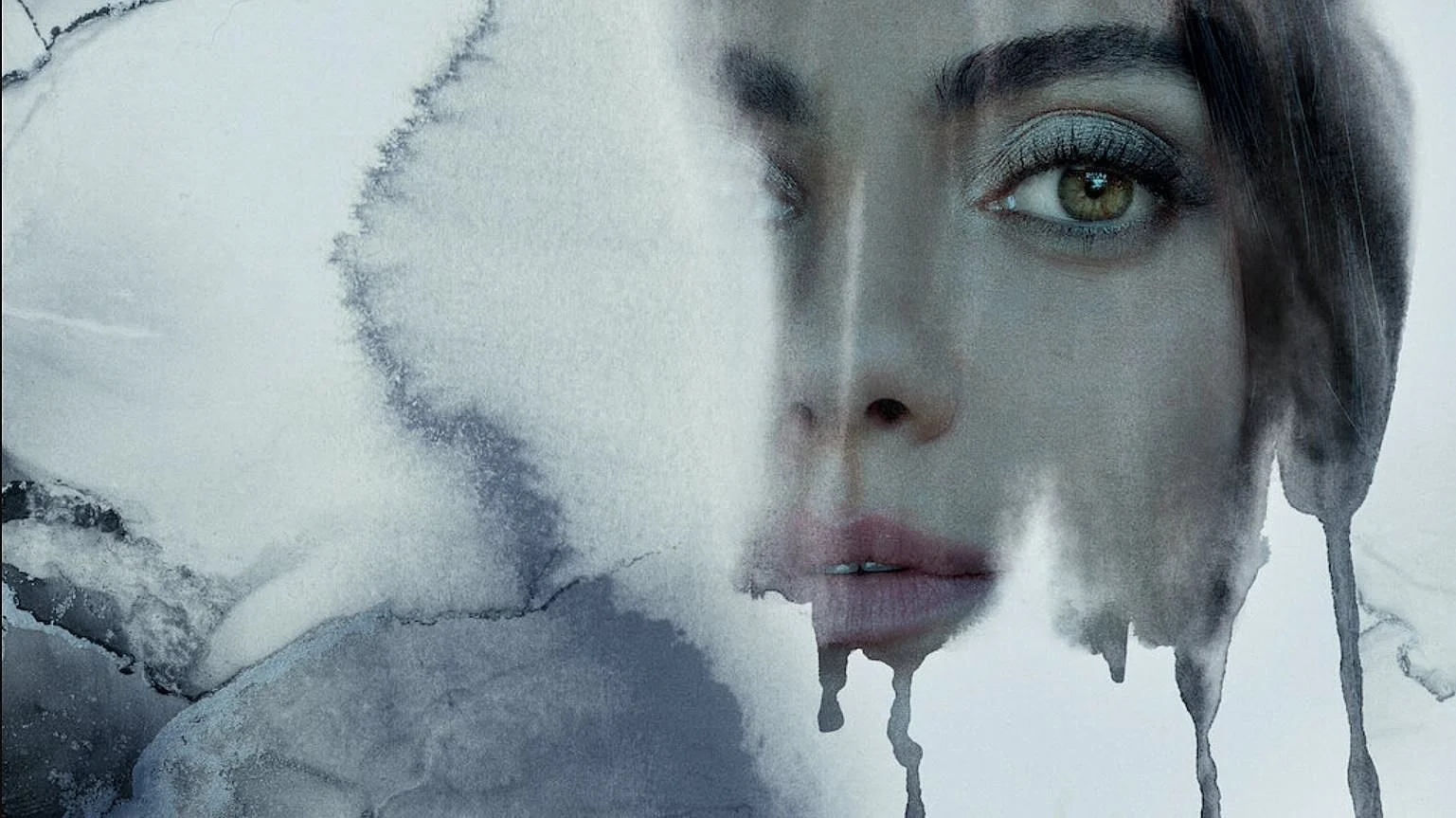 LUCKIEST GIRL ALIVE / 2022 / NETFLIX