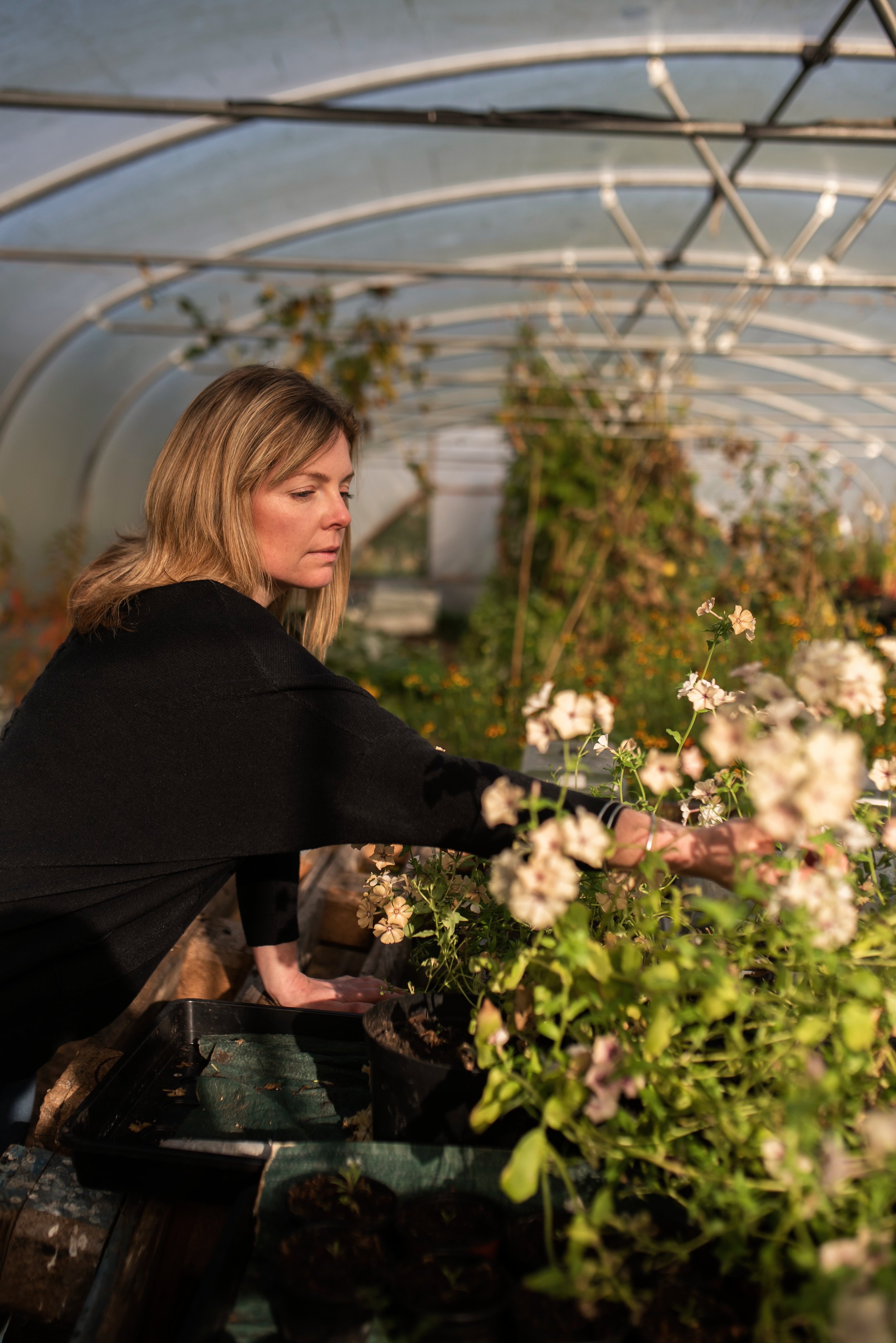 Garden lovers reading retreat