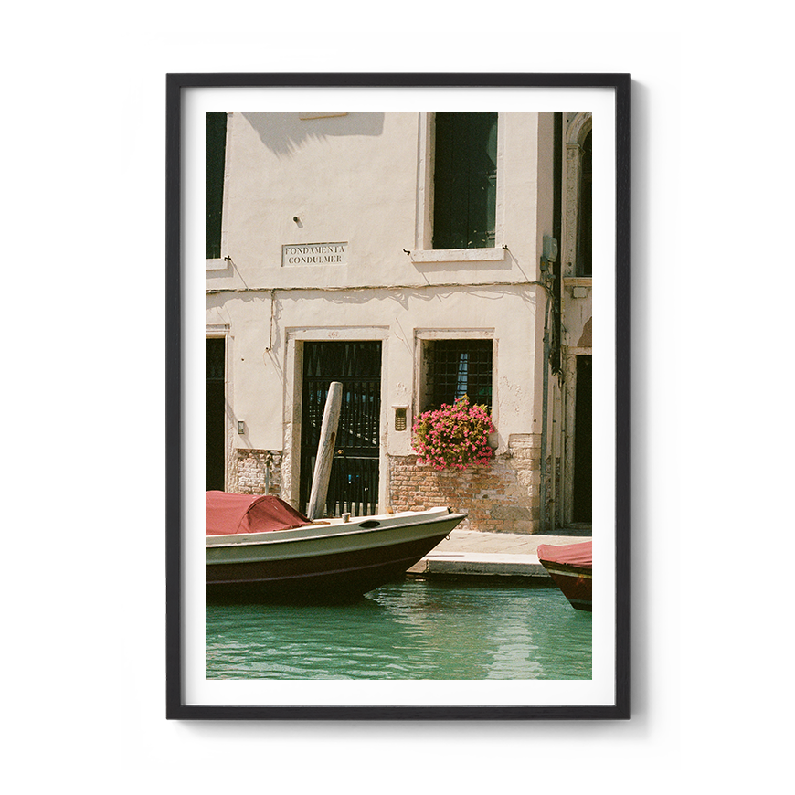 Transparent_VeniceCanals–BlackFrame.png