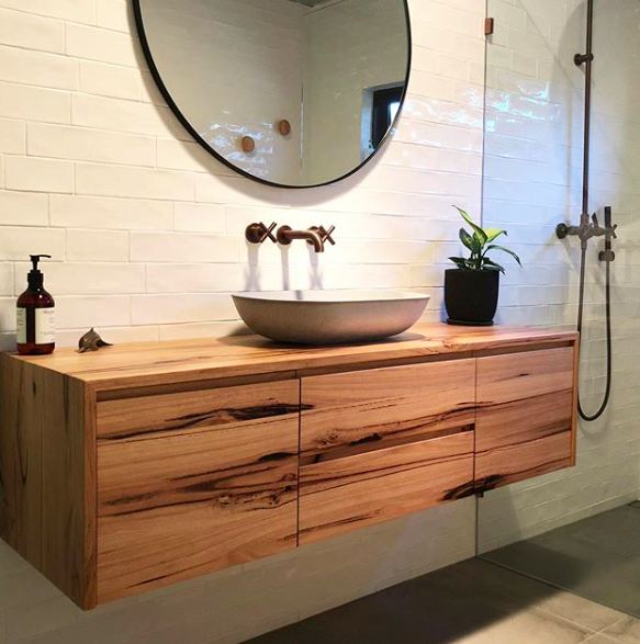 BATHROOM9.png
