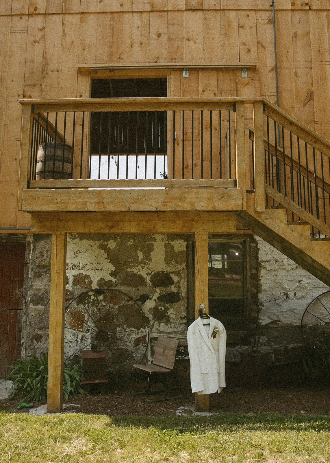 DebAlexWedding_CocktailHour_BrynnePhoto-9_websize (1).jpg