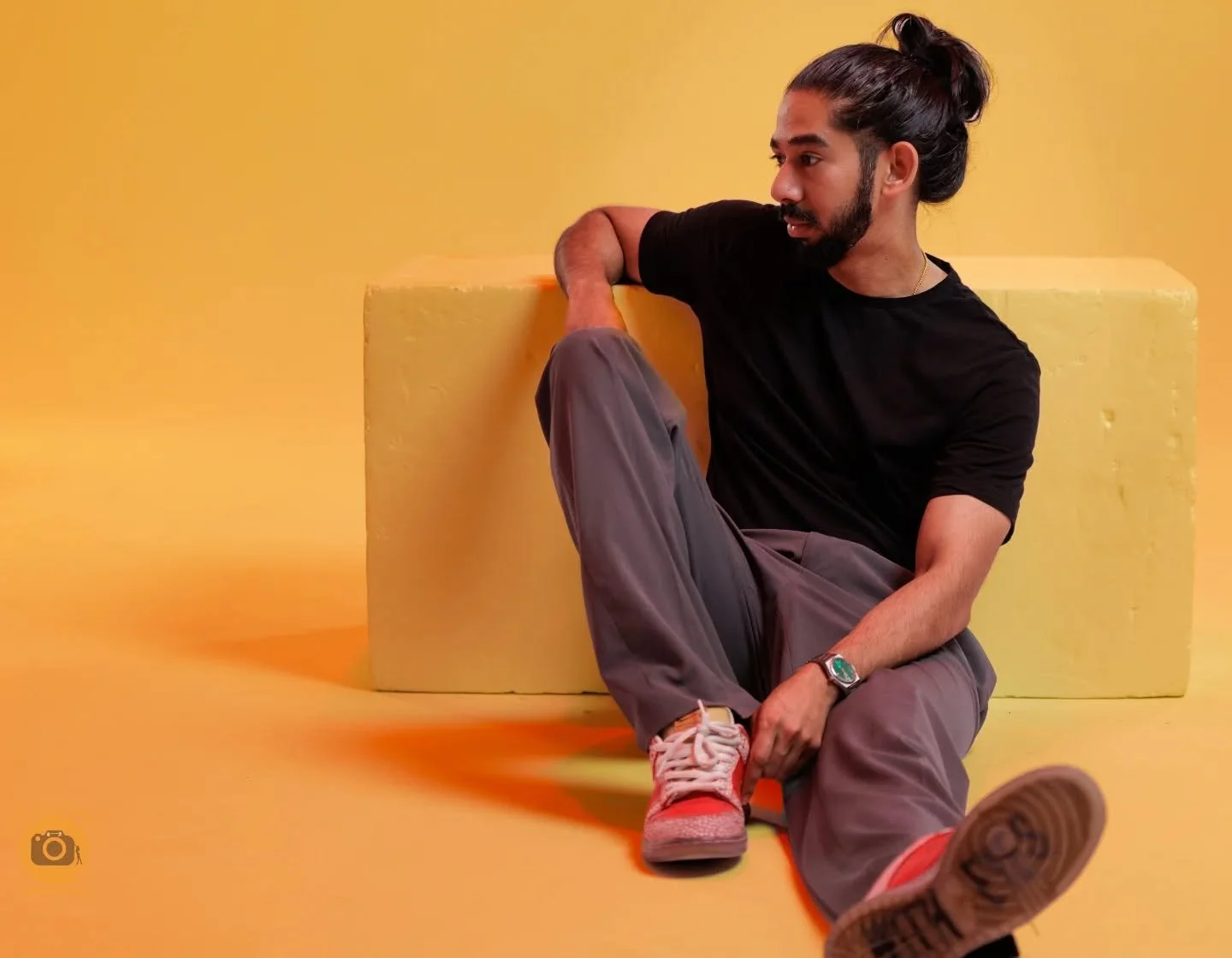 Because I have a real nice #camera 🤣📸

 Let's see how many goes to the second  and 3rd photo.

#gymandglamourphotograpy
#photographerlife #posing #canonphotograpers #indianphotography #malayaliphotographer #tamroncreates #parramatta