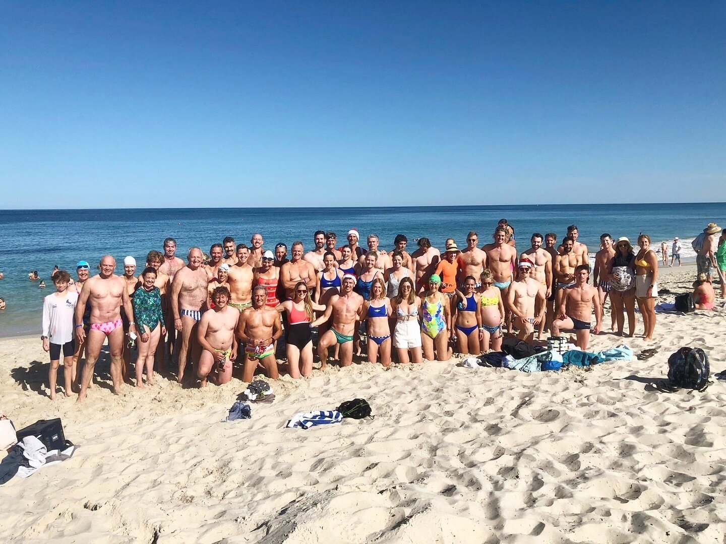 North Cott Christmas Swim Crew 2032 - a big thank you to our life savers for keeping the beach safe on Christmas Day 🎄