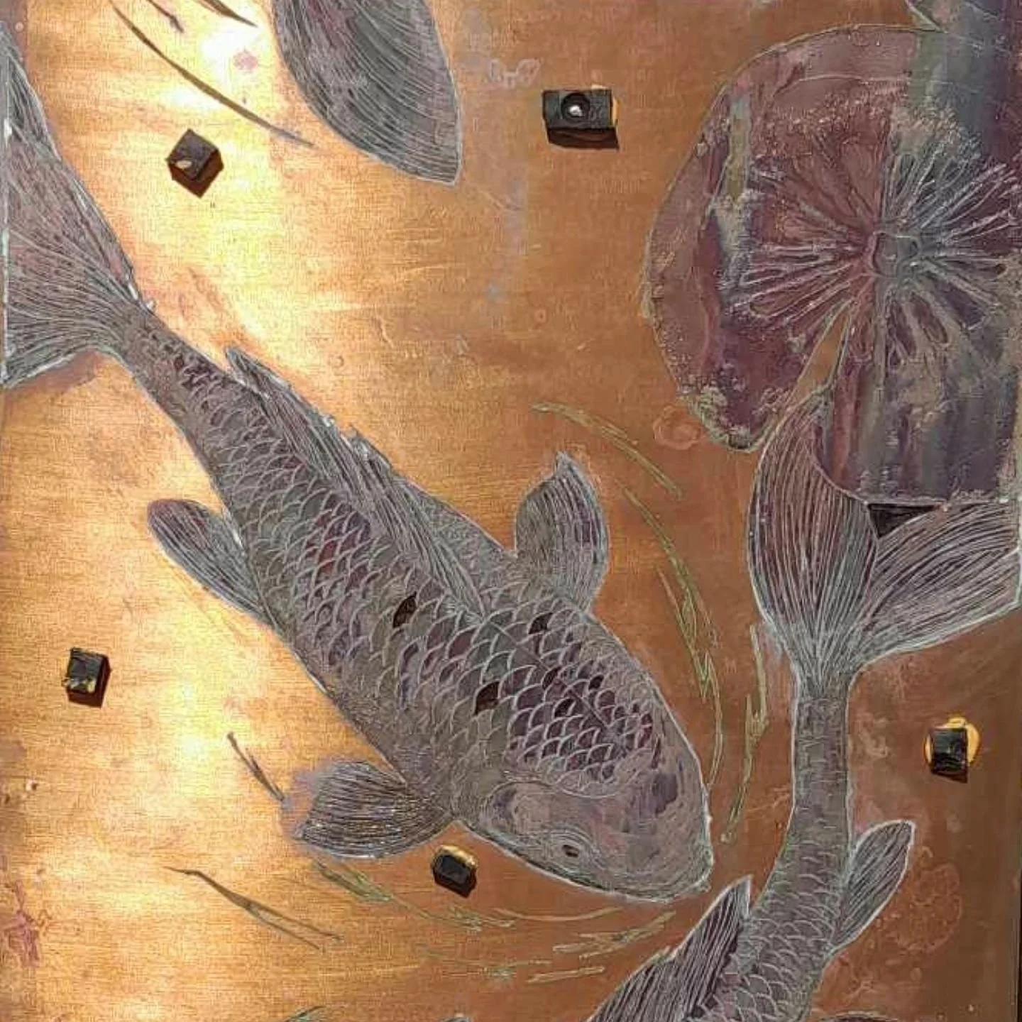 Emma is currently in the process of making this stunning copper artwork &amp; wowee the level of detail is insane. 😍 This sneaky photo doesn't do it justice.

It's currently in the acid bath process, which takes weeks/months for each layer/colour to
