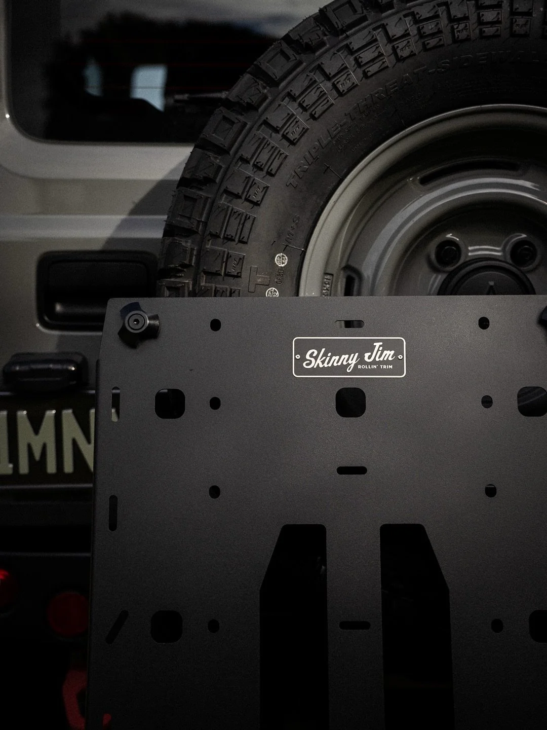 If you like little details, you might like these little badges. 316 stainless steel, smooth edges, satin finish, and now officially across the whole range. 

And yes we spent too long thinking about them 🤪