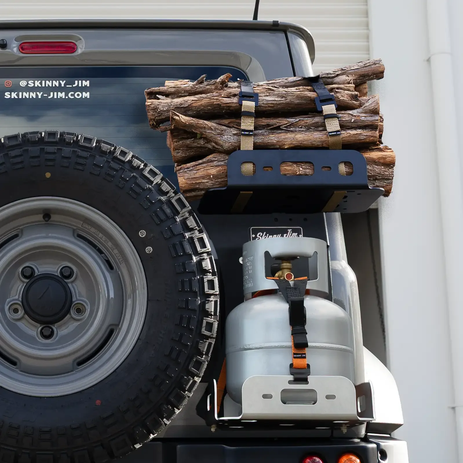 Gas bottle + Wood Storage Jimny.webp