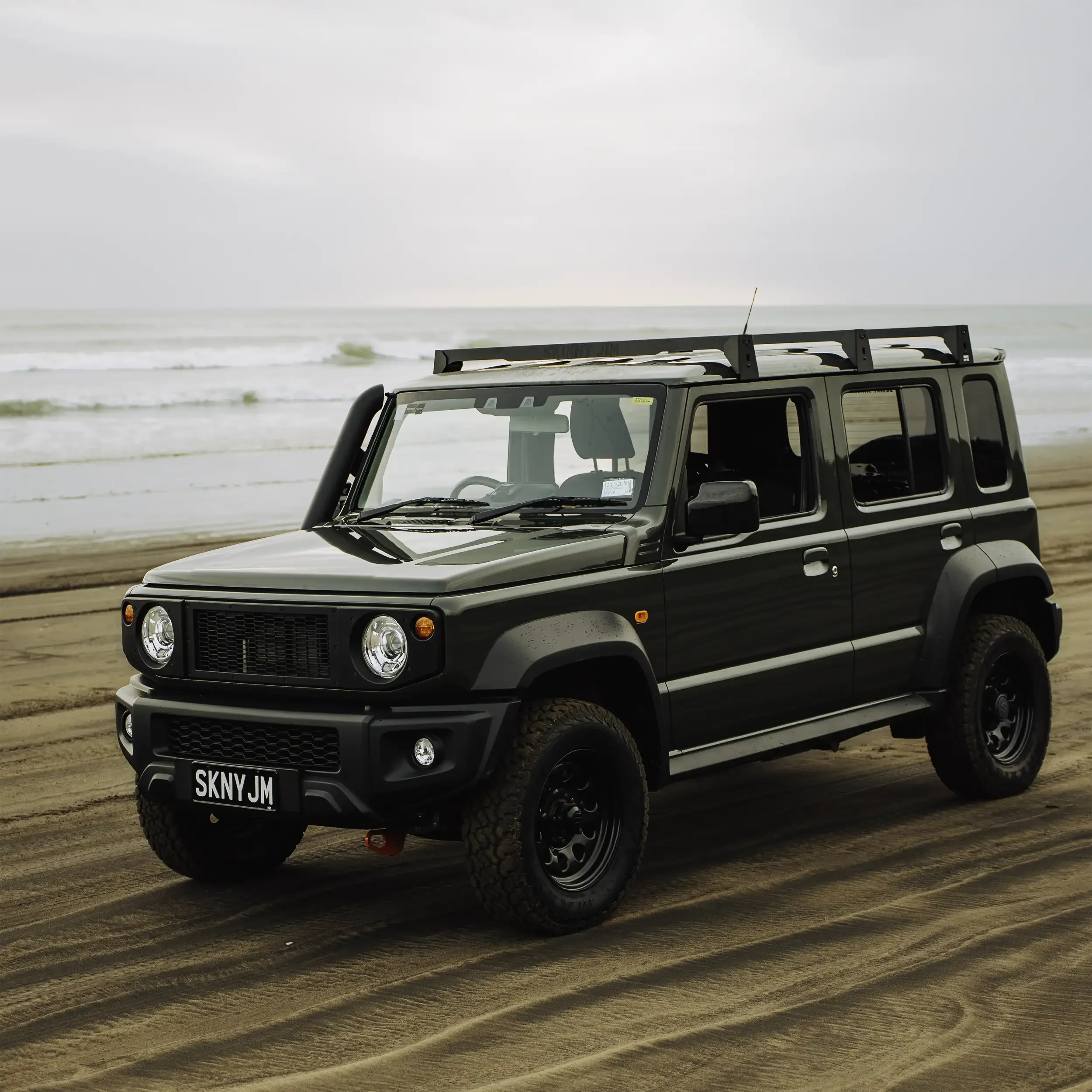 Jimny 5-Door Load Bar kit.webp