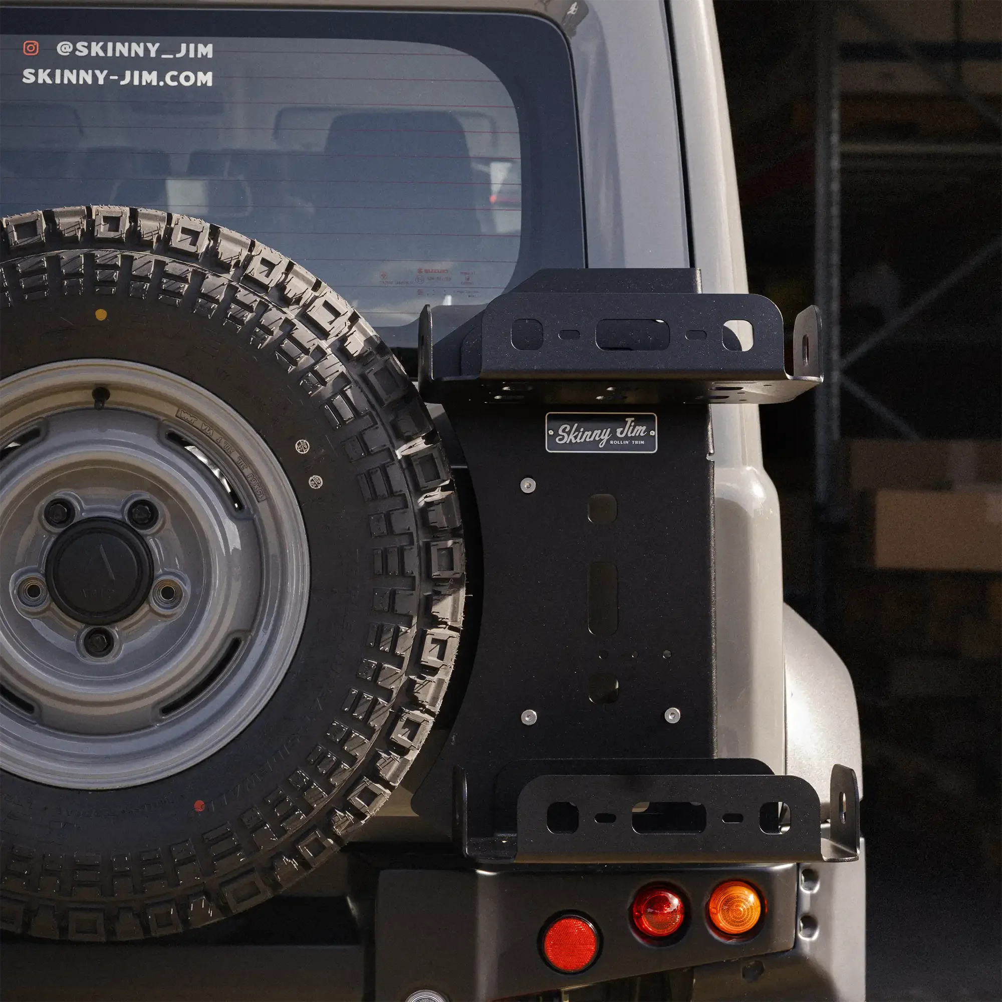 Jerry Can Double Decker Setup.webp