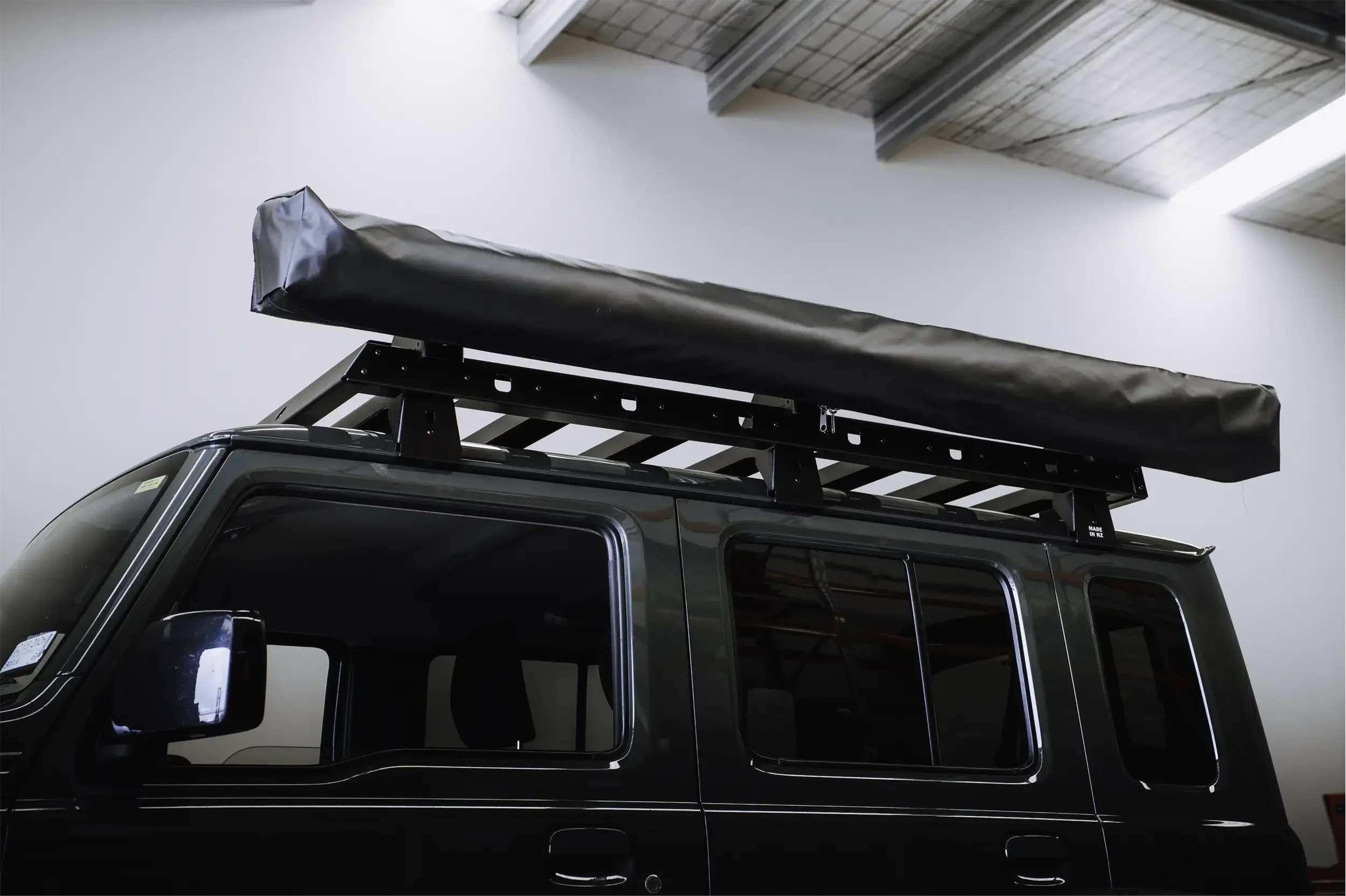 Jimny 5-Door Roof Platform 270 Awning.webp