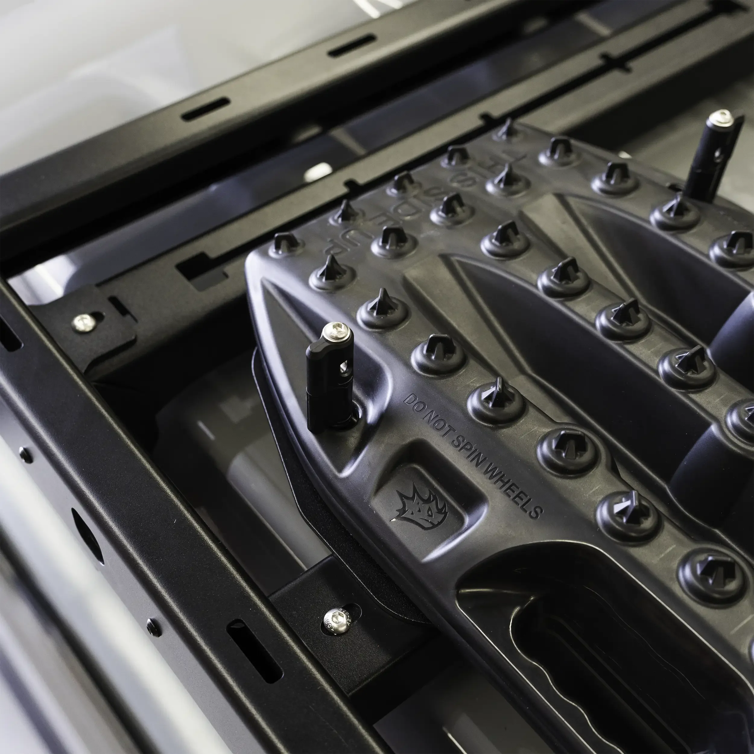 Maxtrax Lite Roof Platform Mount.webp