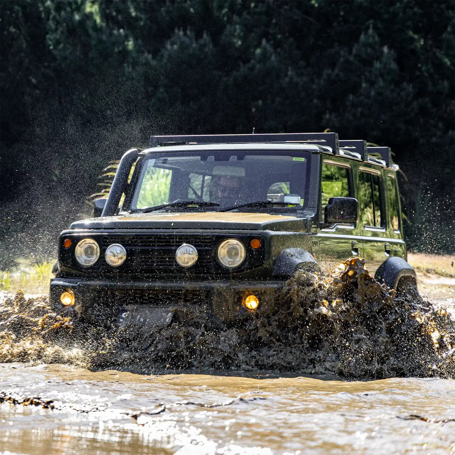 Jimny 5-Door 3 Cross Bar Roof.webp