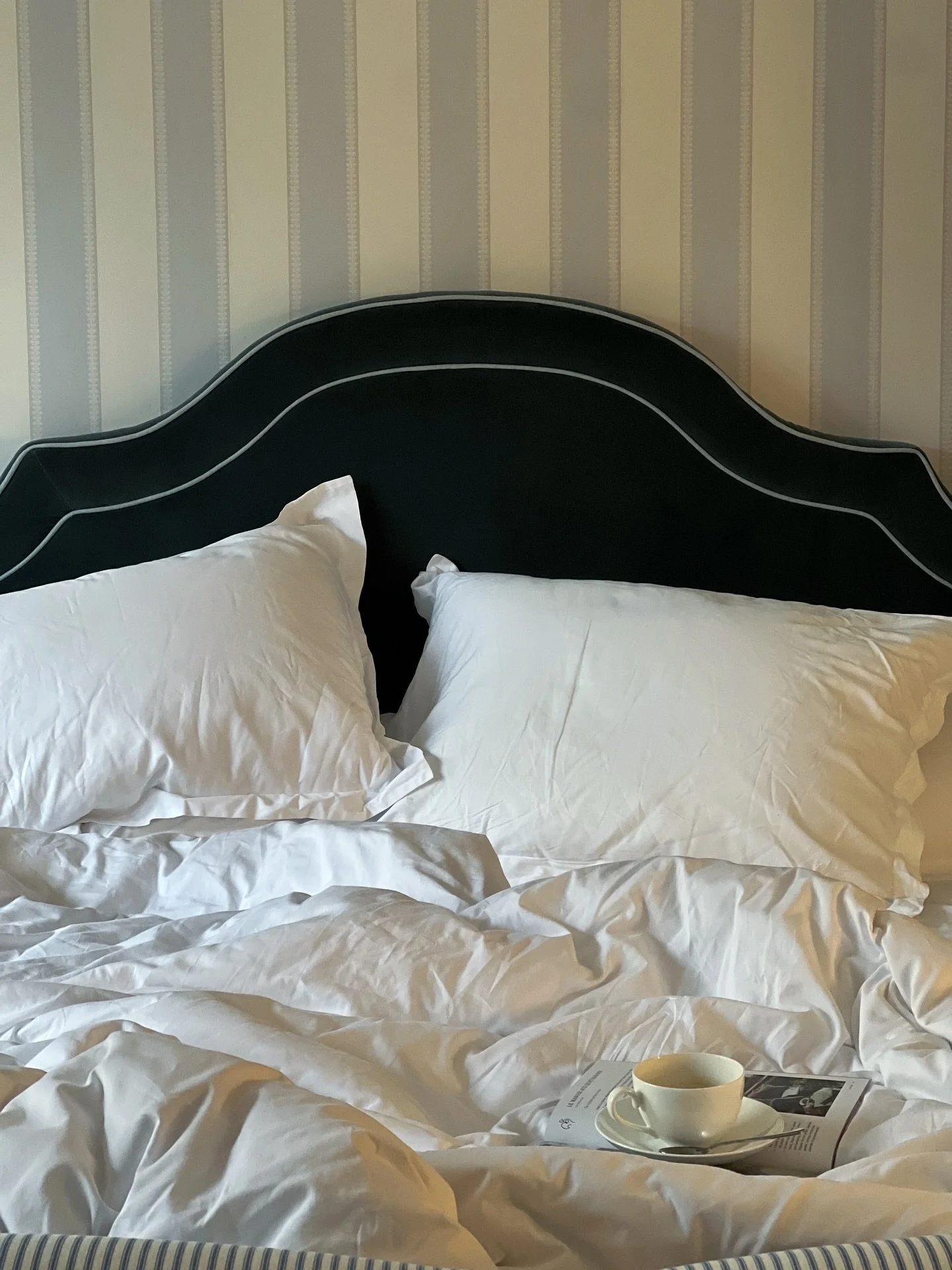 Just a moment of calm at @belmondlemanoir, where time sips slowly. ☕️✨