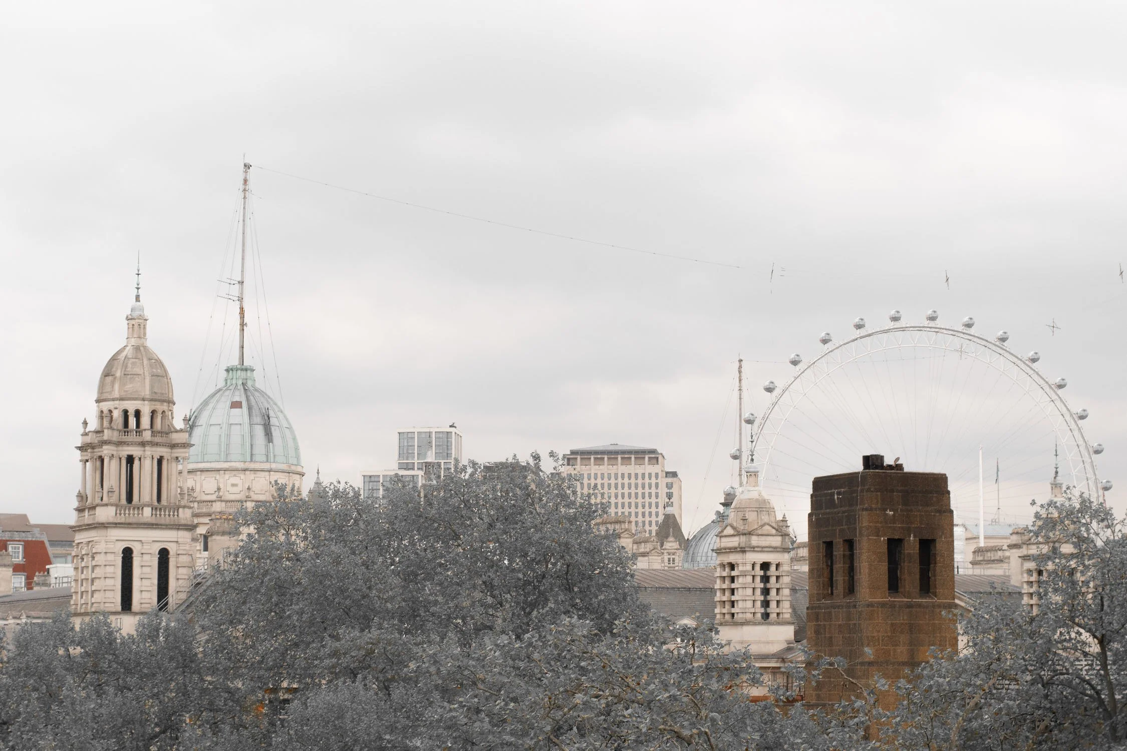 InspiredByStories.Alyssa & Alex London Wedding-105.jpg