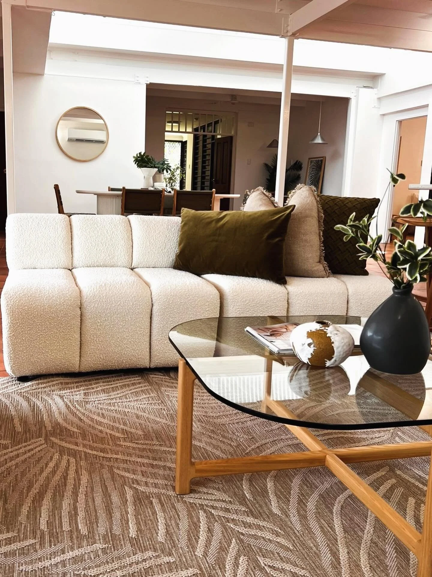 Earthy, neutral 🎨&ndash; warm creams, soft taupes and layered browns are lifted with olive and moss green accents, giving the space a calm, nature-inspired mood.  Agent | @andrewharding_ 
Location | Nightcliff