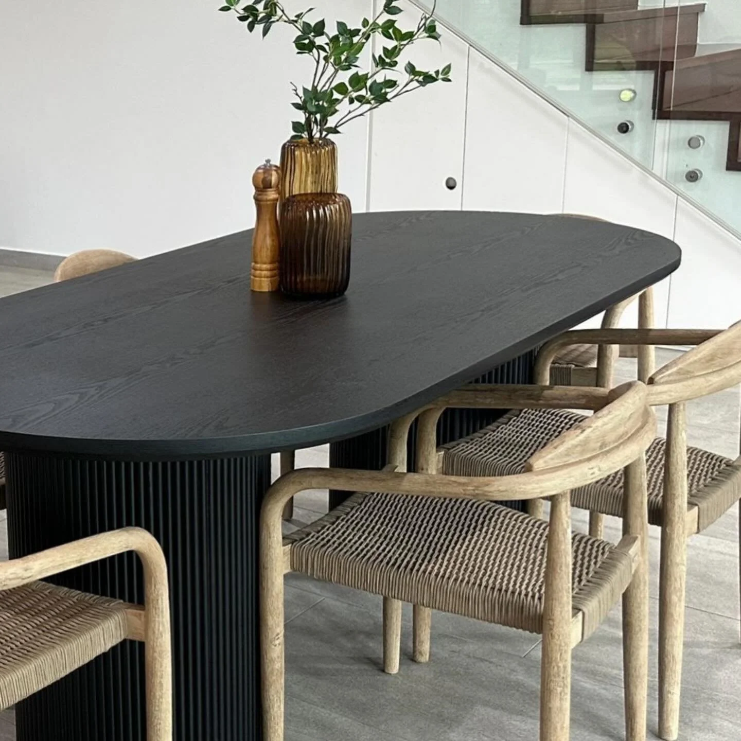 Modern beauty in Muirhead with lots of AMARI warmth and texture 🏠 

Agent | @darwinpropertygroup