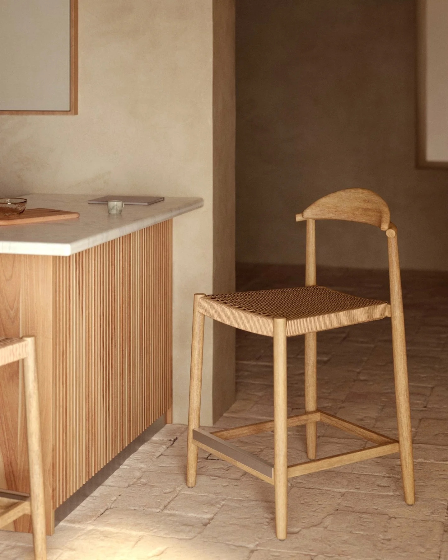 The &lsquo;Nina&rsquo; barstool 🤎
Formed from solid acacia wood with a natural-coloured finish and a hand-woven beige rope cord seat in a stool suitable for outdoors. Pop instore today to see it for yourself.