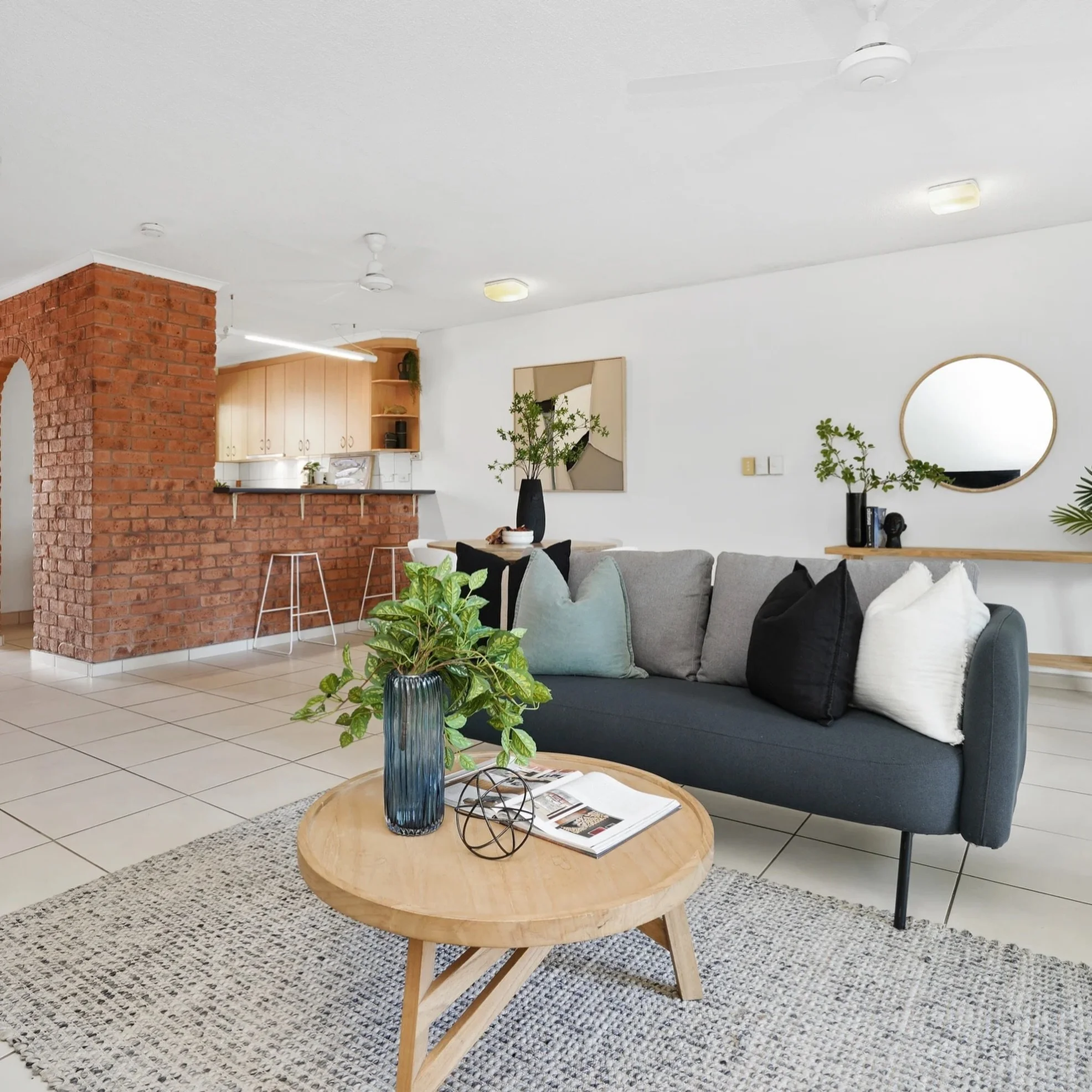 Such a sweet space in Fannie Bay - sold last weekend! 
We love styling a smaller property and making it clear it can feel spacious and elevated 💫