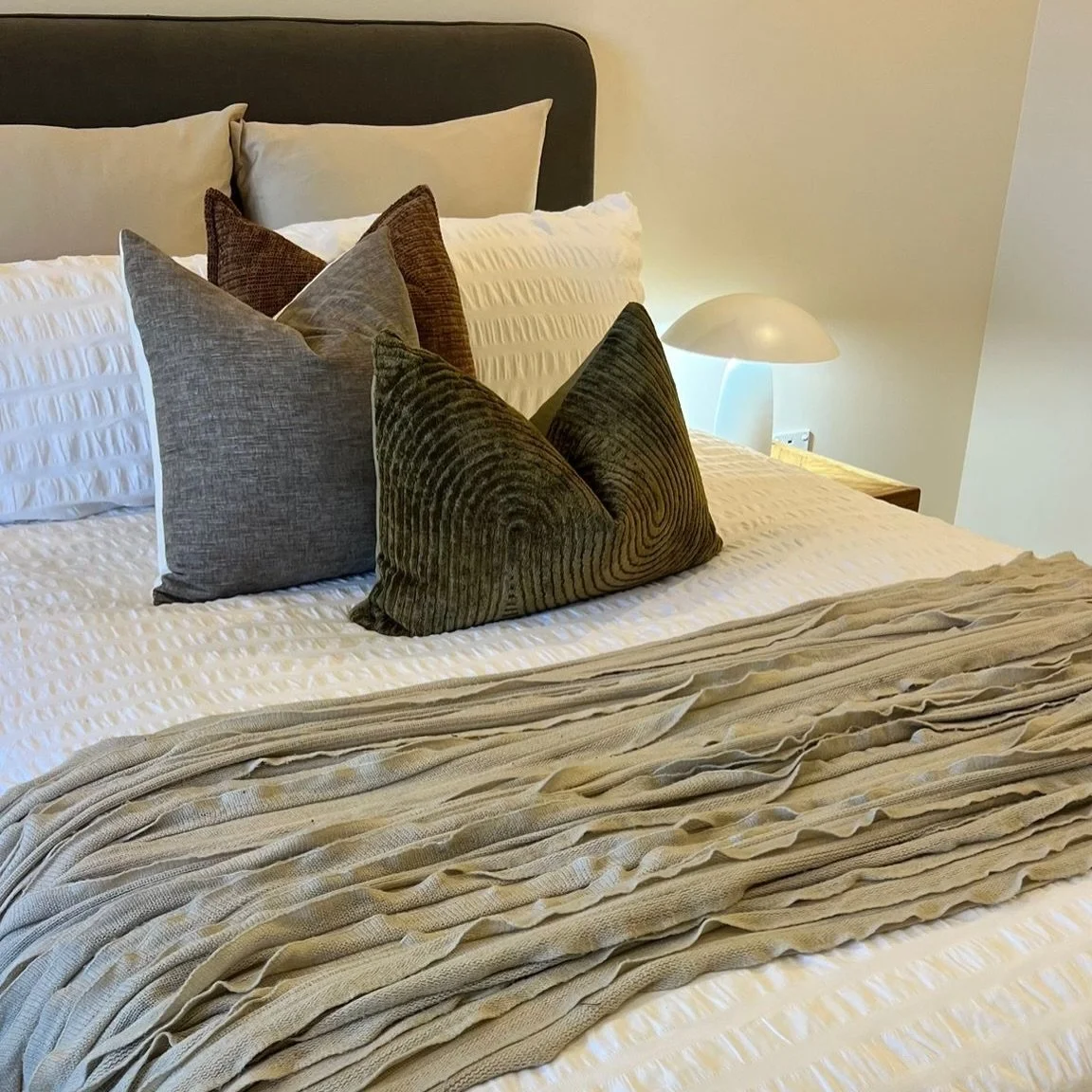 A stellar home in Durack 💥
Vast open space living, gorgeous sunlight pouring in, and sunset views. This place is warm, inviting and oh so peaceful. 

Open this weekend 💫 be sure to check it out! 

Agent | @smithrealestatent